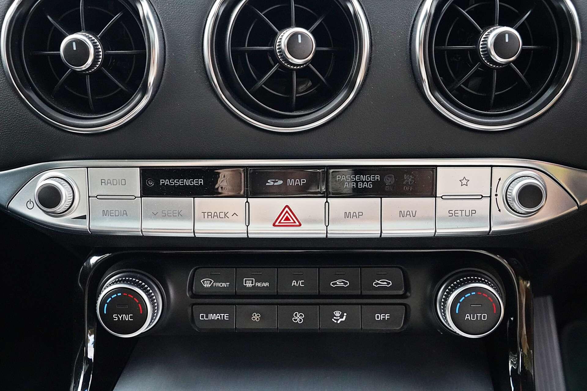 Kia Stinger view 23