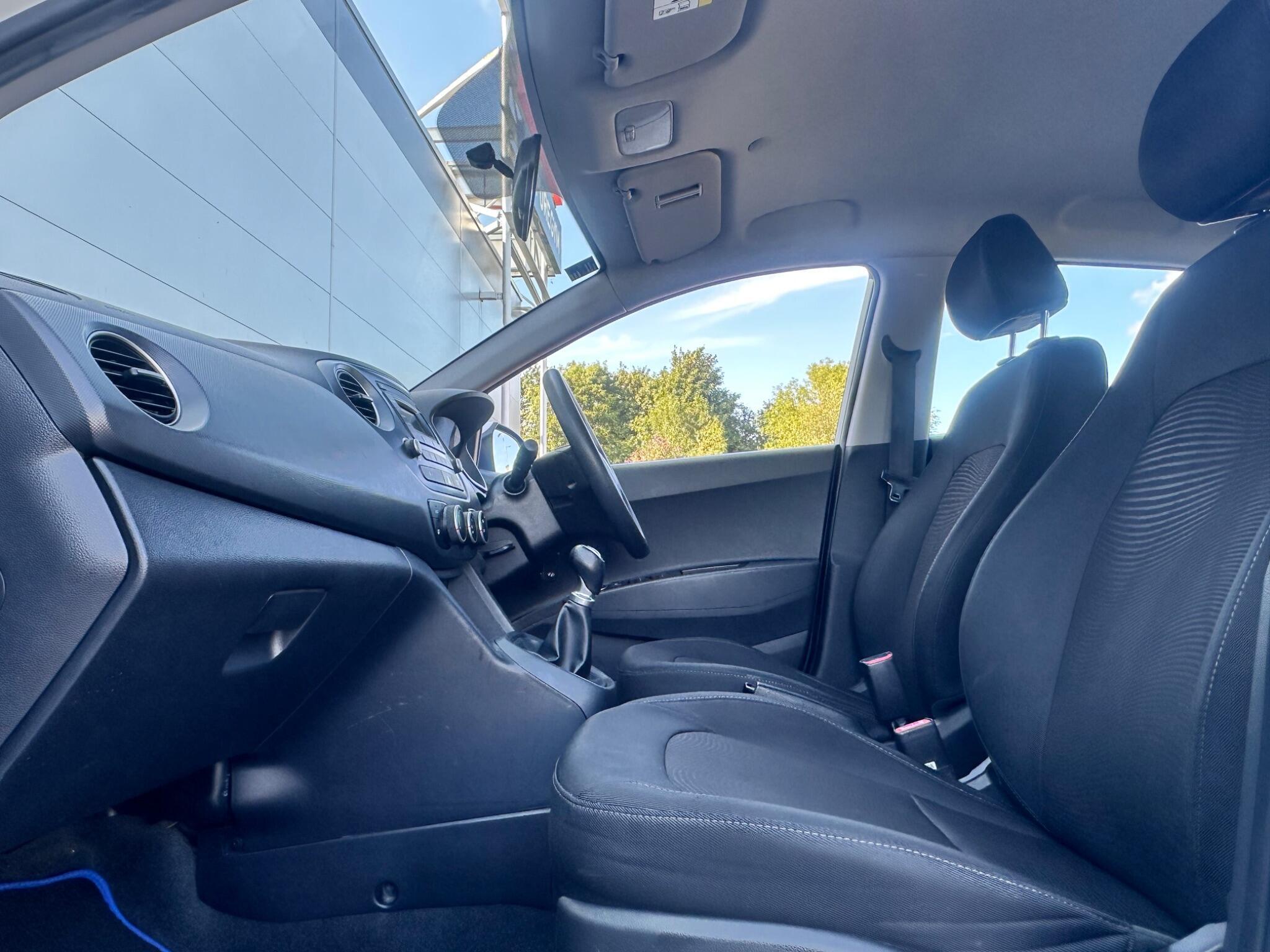 Hyundai I10 view 30