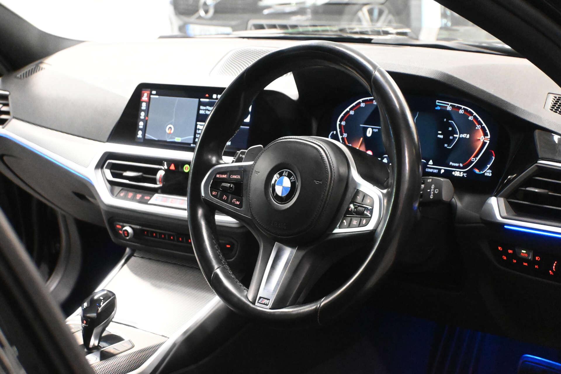 BMW 3 Series view 33