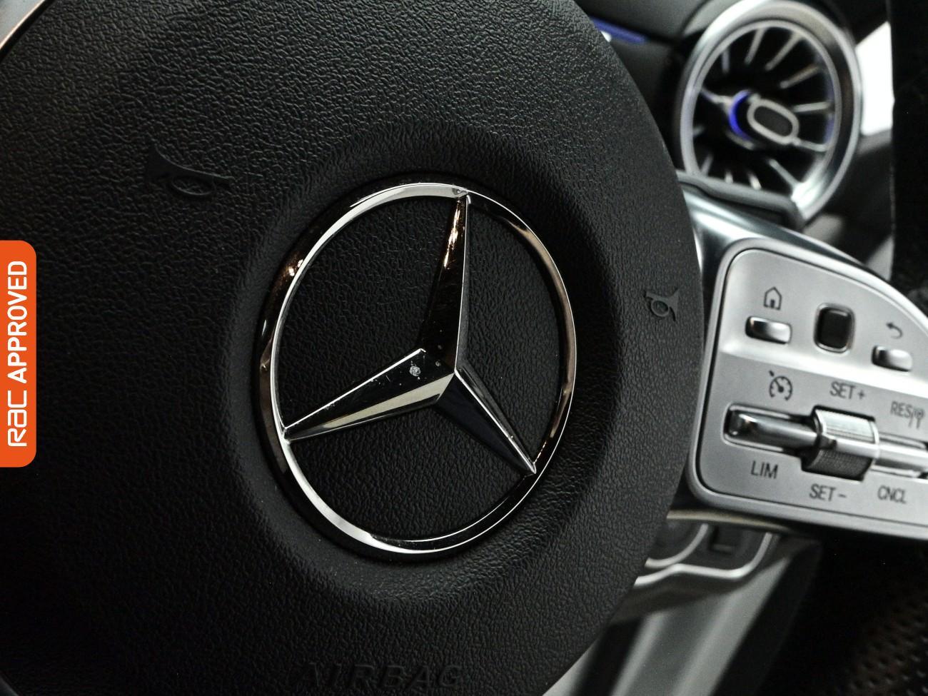Mercedes-Benz Cla view 23