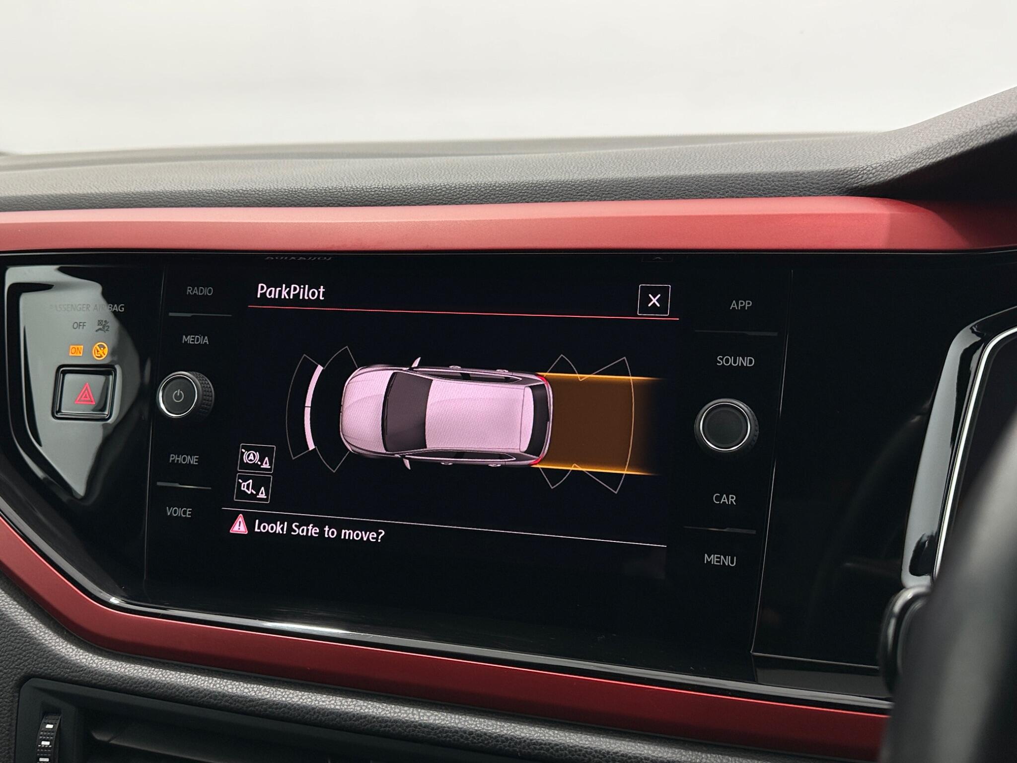 Volkswagen Polo view 22