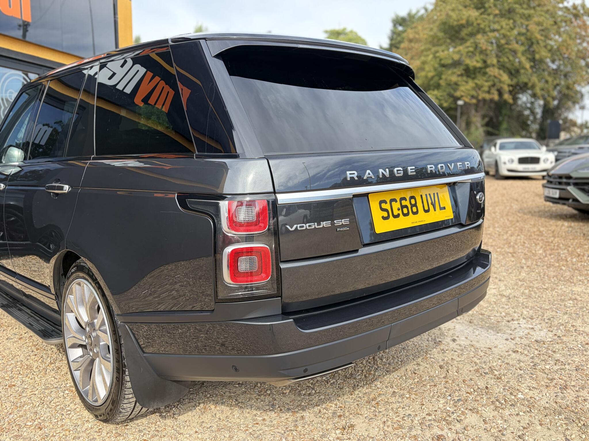 Land Rover Range Rover view 10