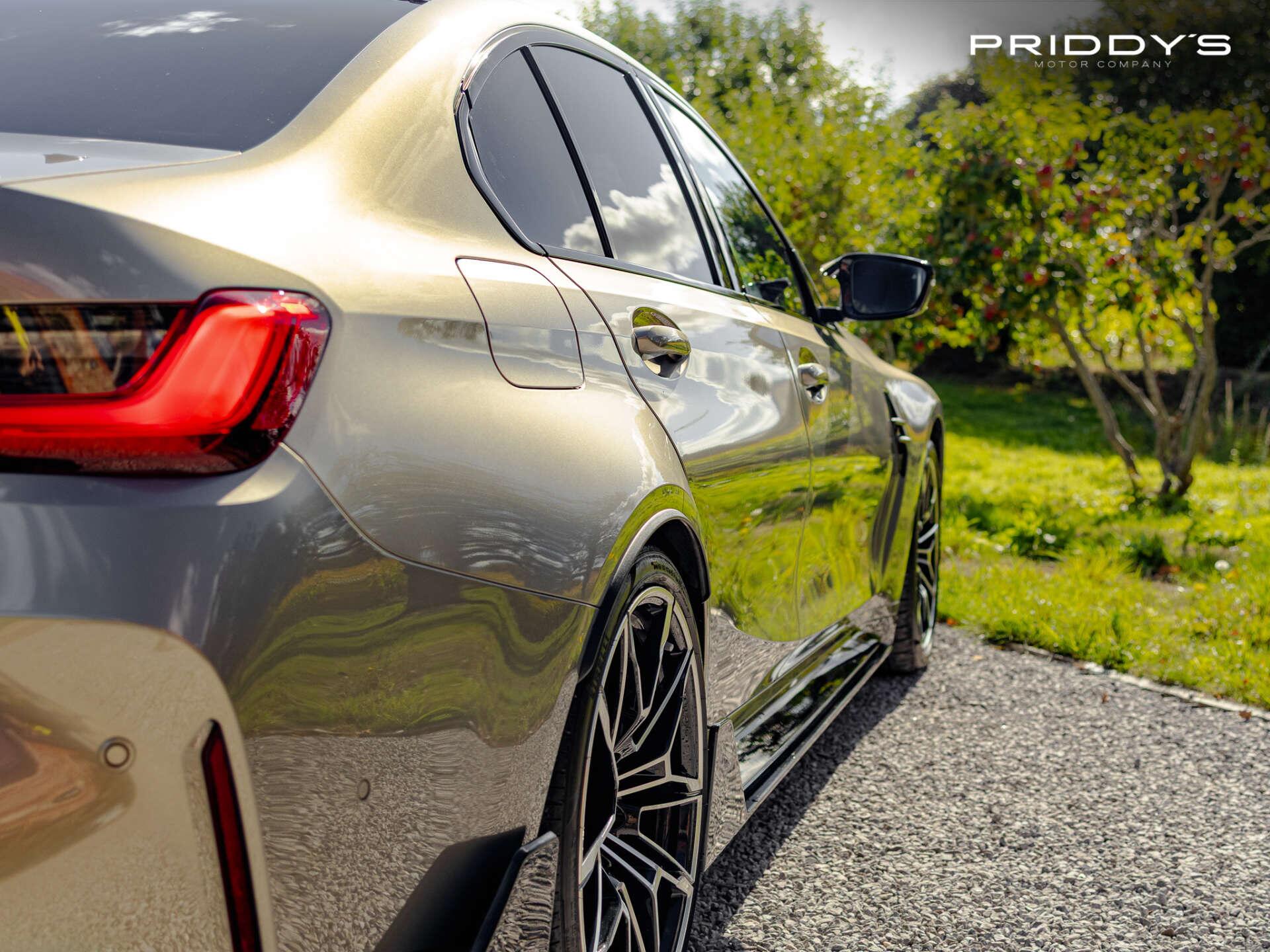 BMW M3 view 11