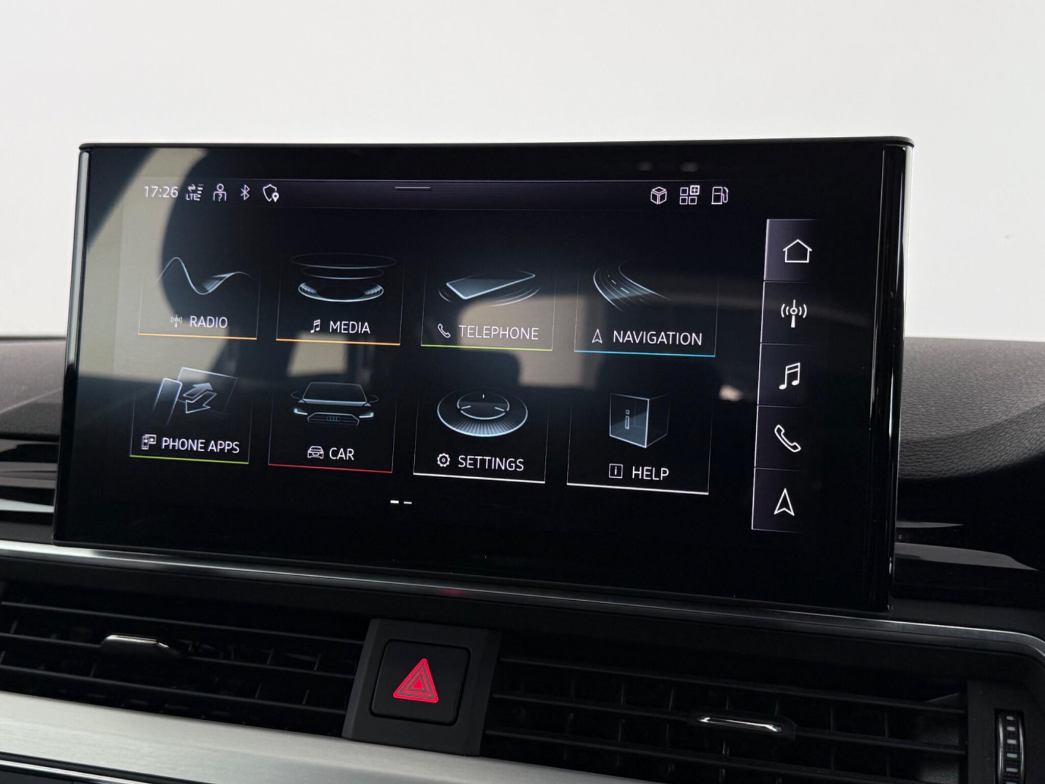 Audi A4 view 19