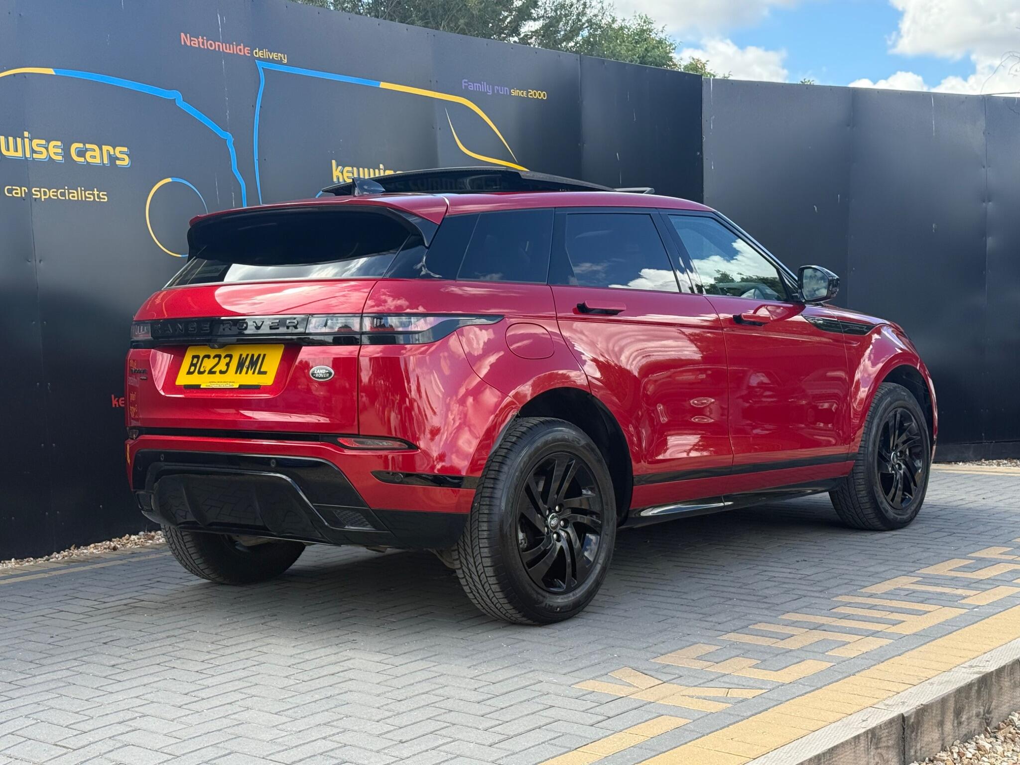 Land Rover Range Rover Evoque view 5