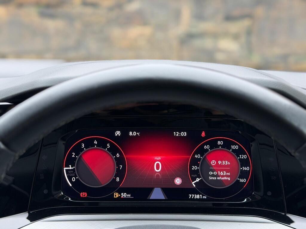 Volkswagen Golf view 22