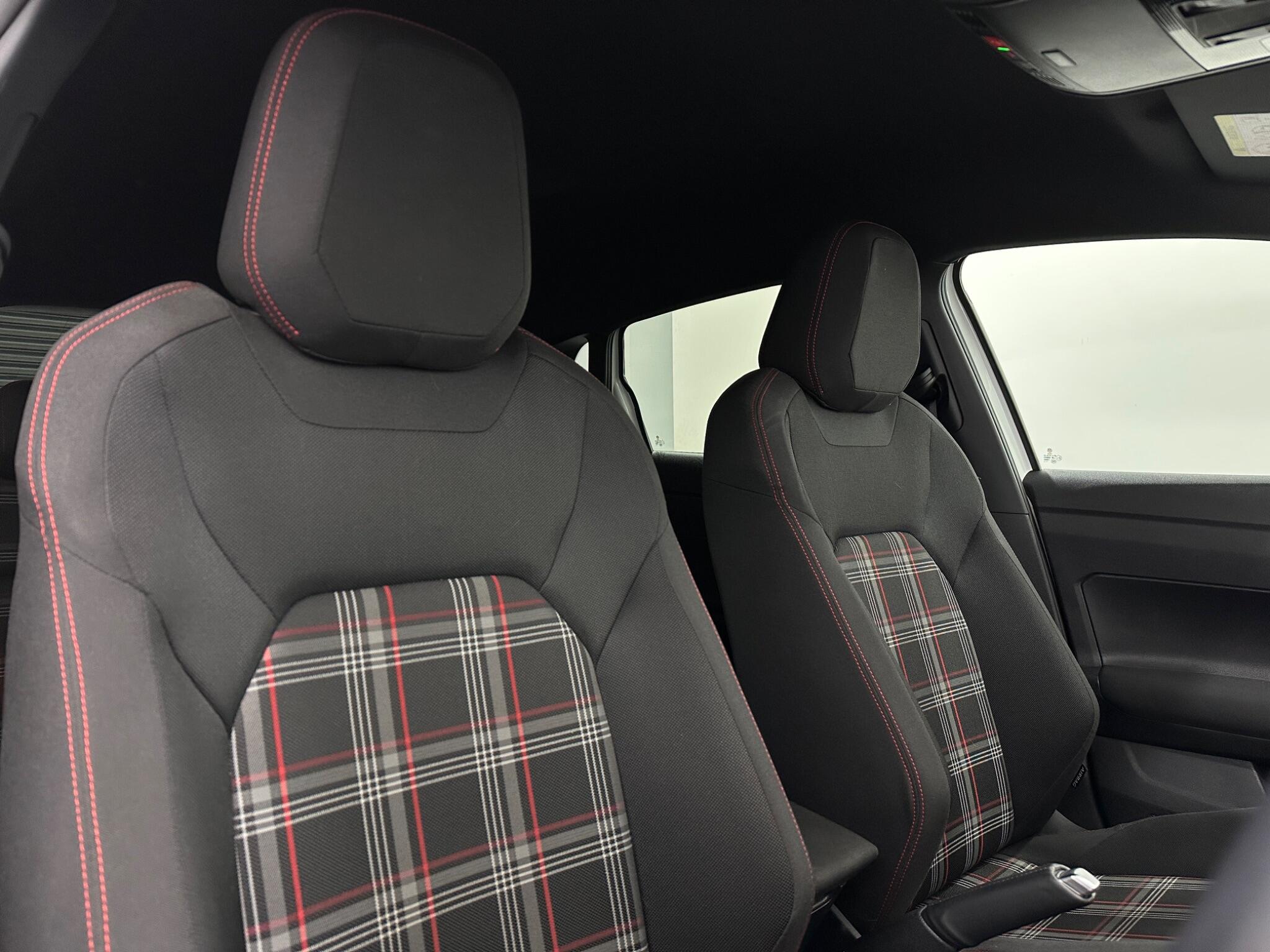 Volkswagen Polo view 32