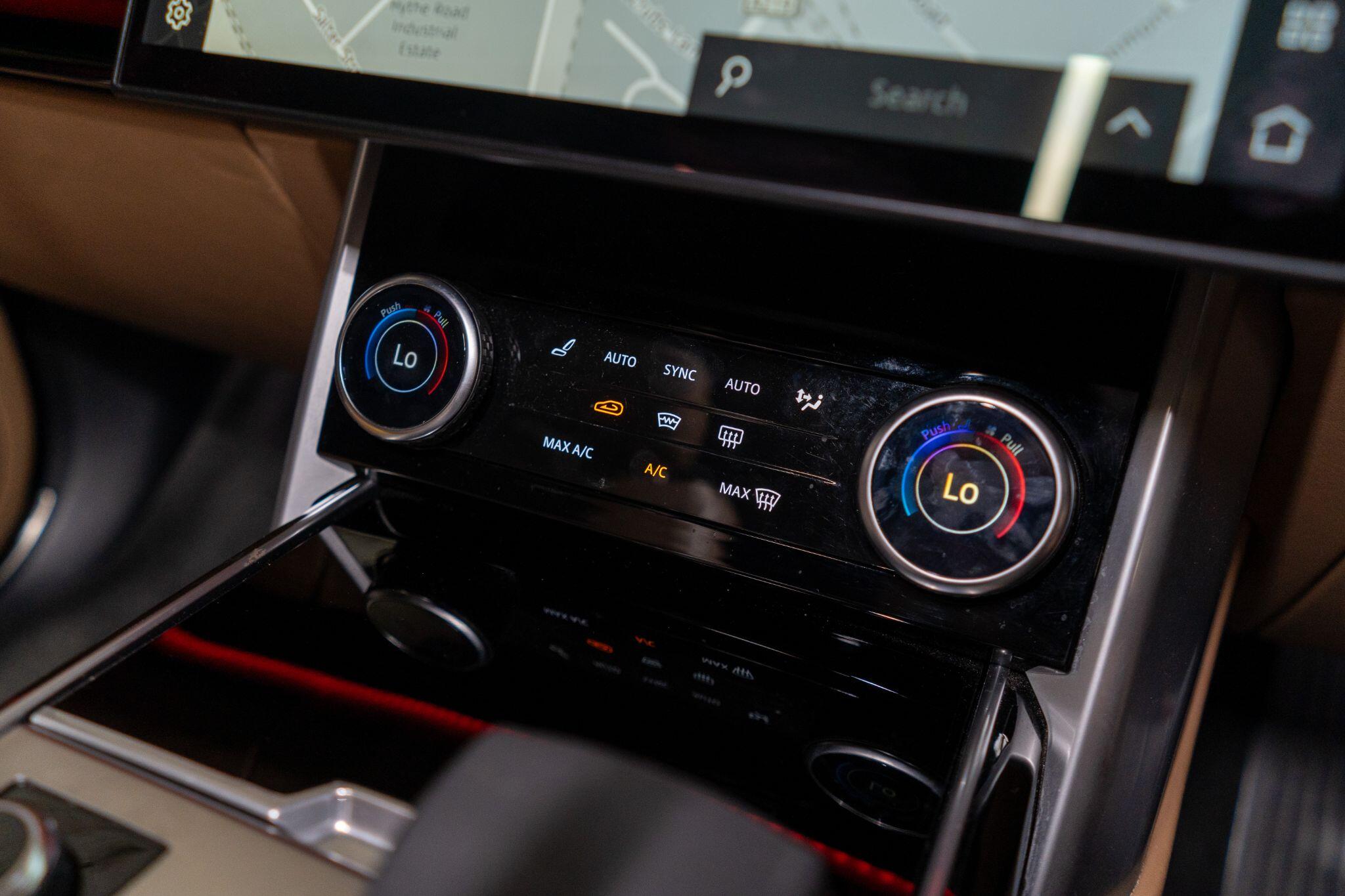 Land Rover Range Rover view 36