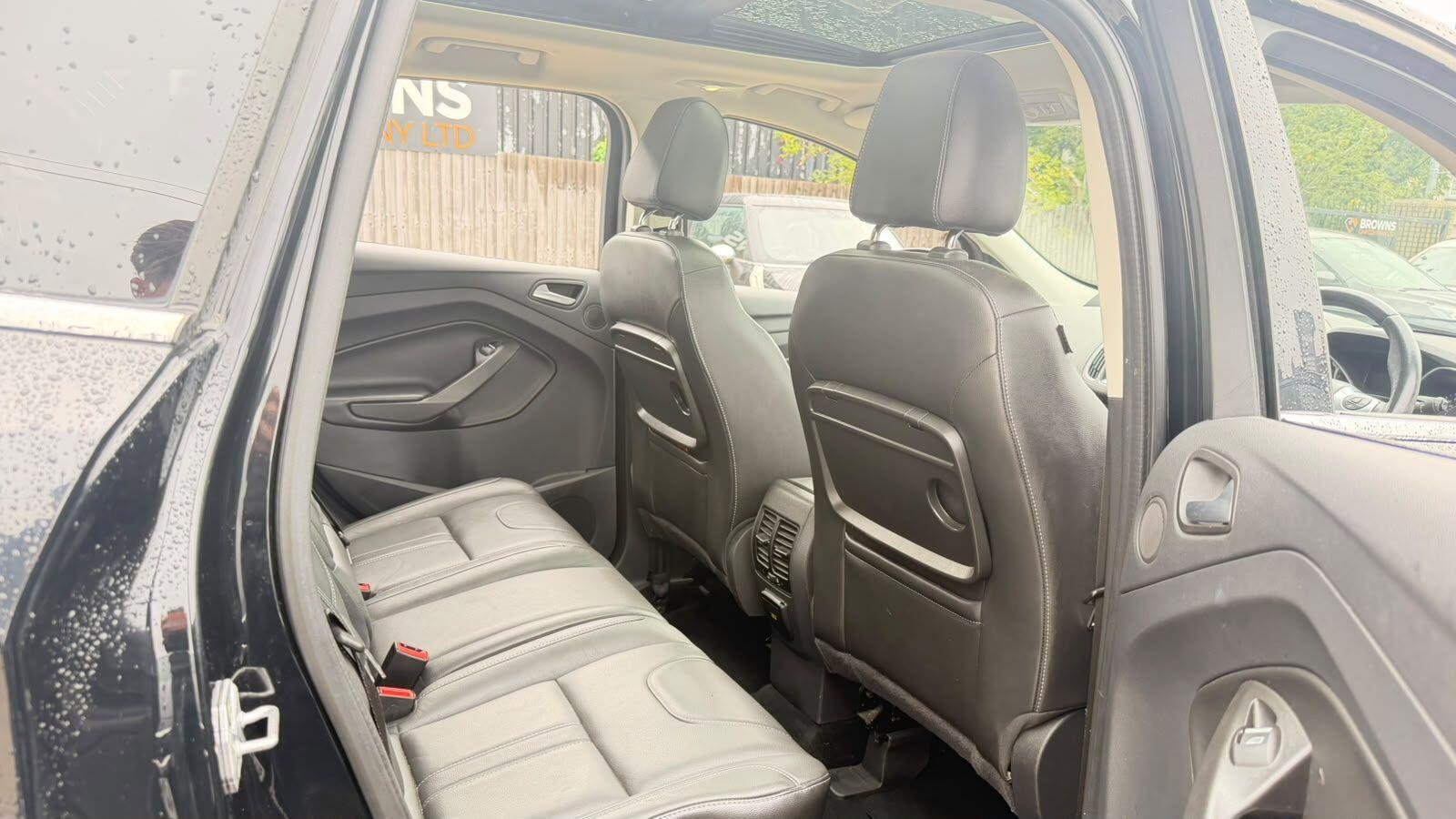 Ford Kuga view 16