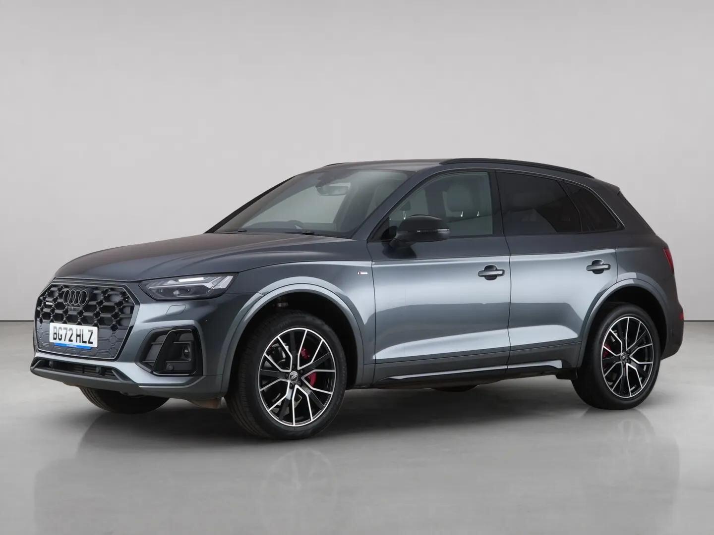 Audi Q5 view 2