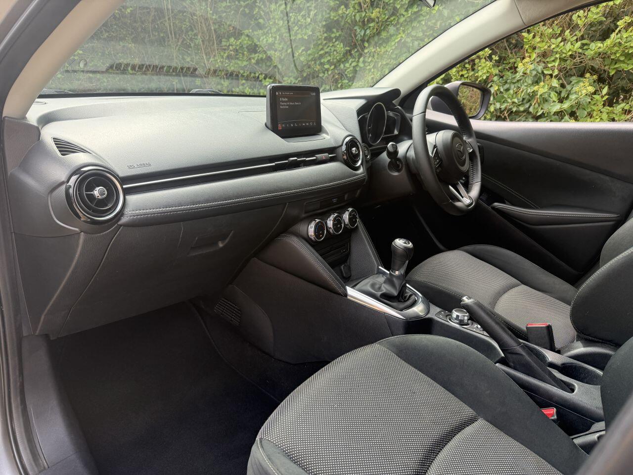 Mazda Mazda2 view 12