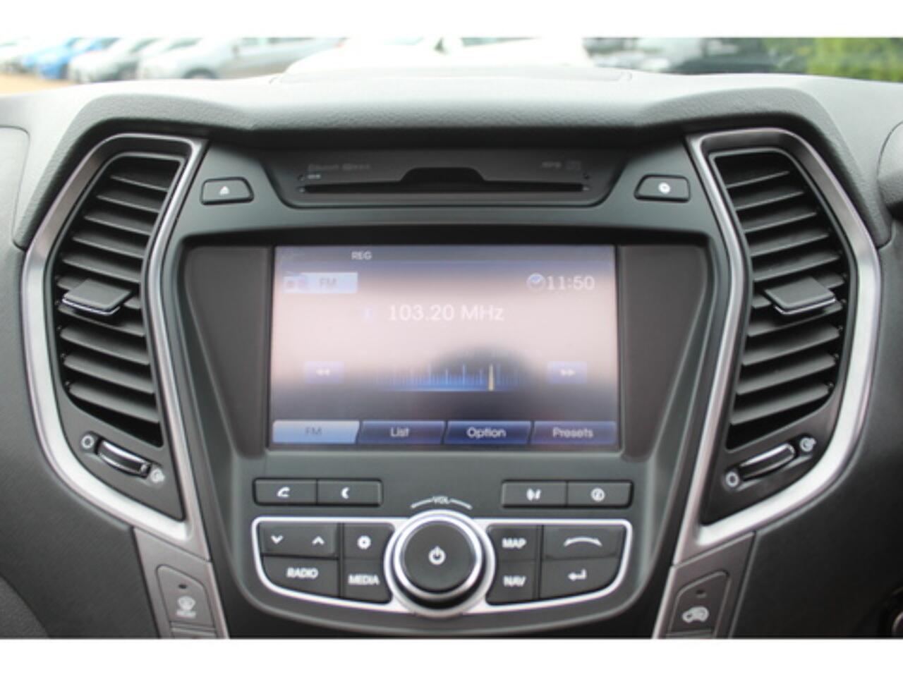 Hyundai Santa Fe view 22