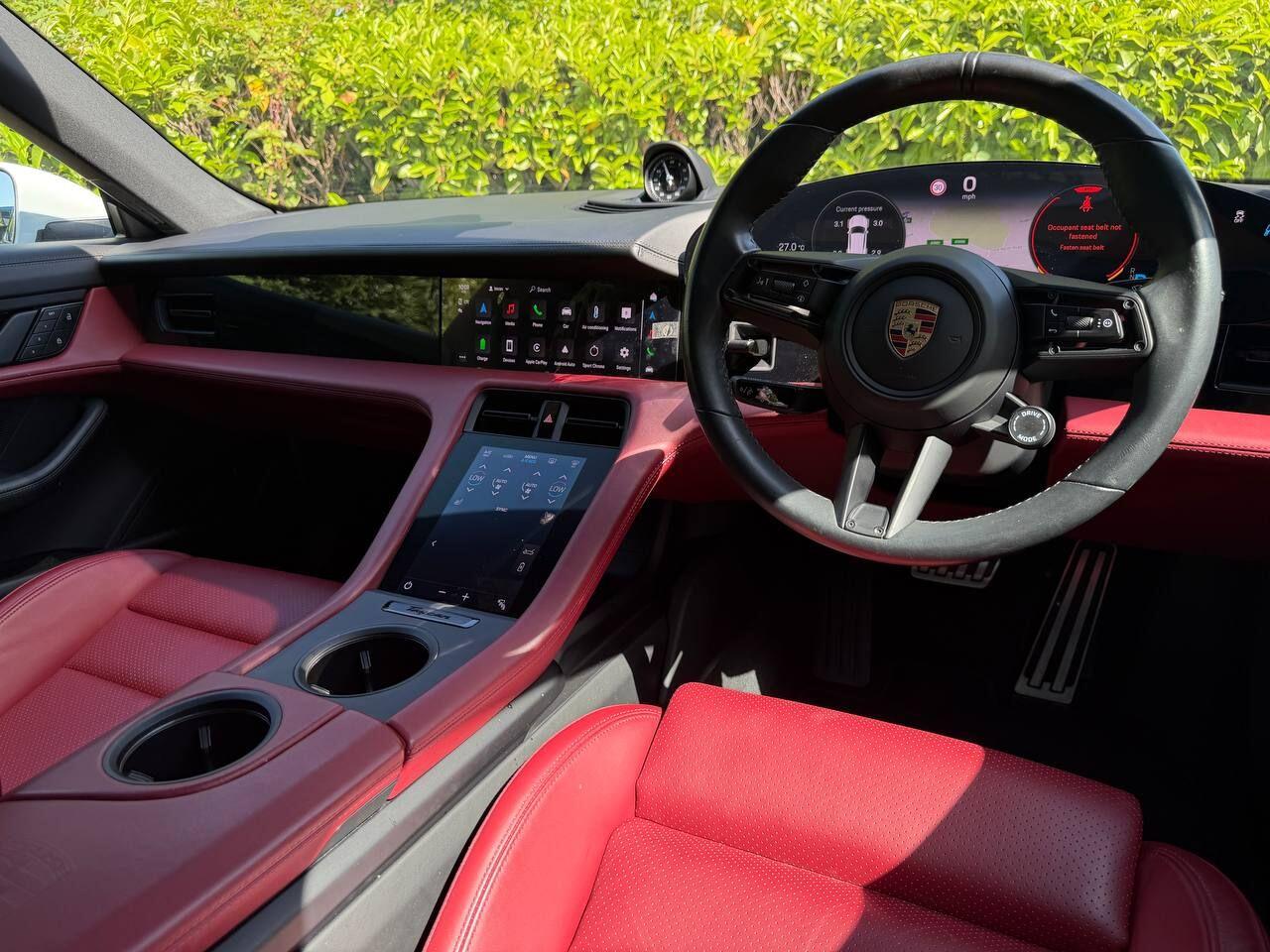 Porsche Taycan view 38