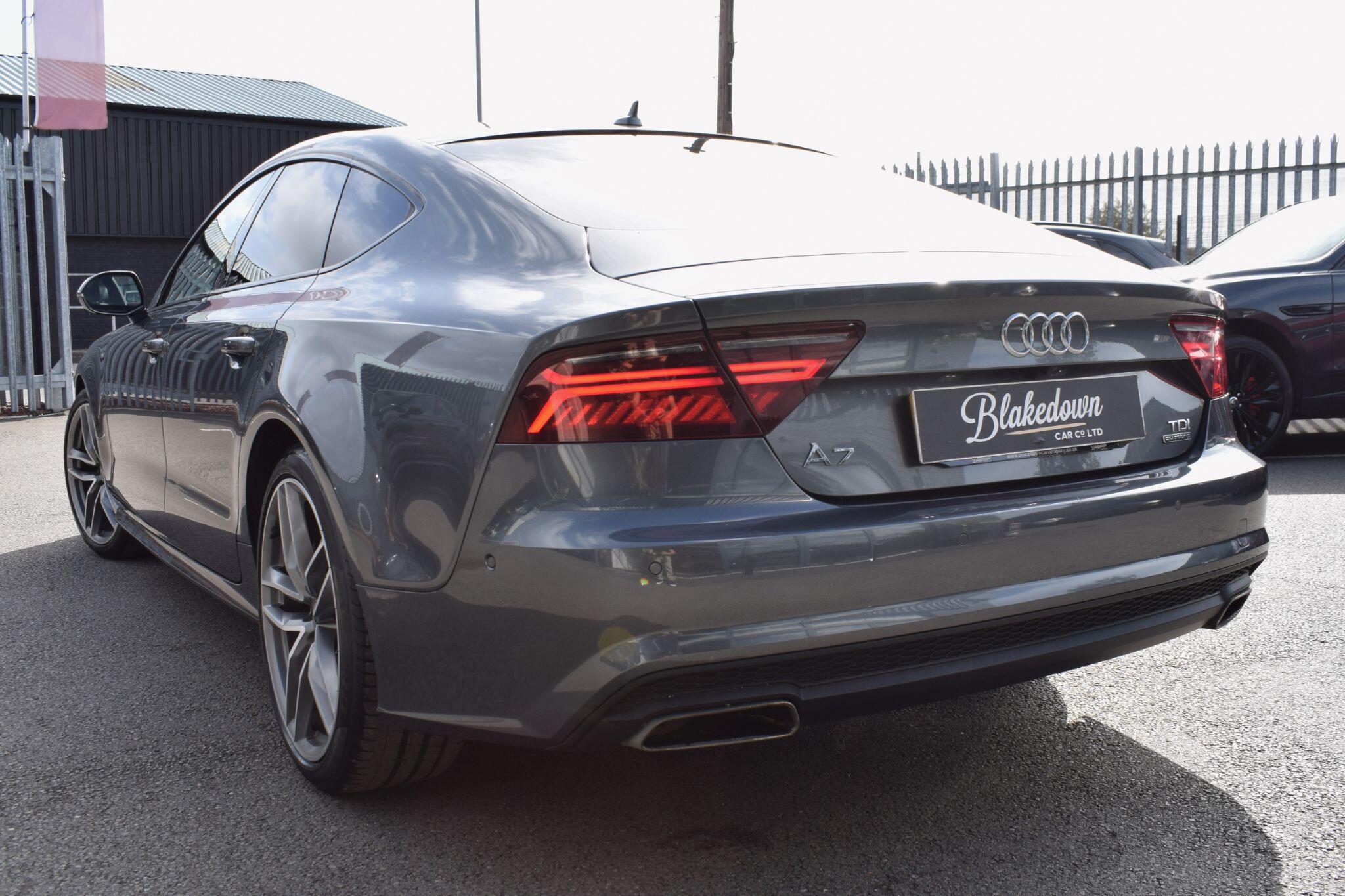Audi A7 view 5
