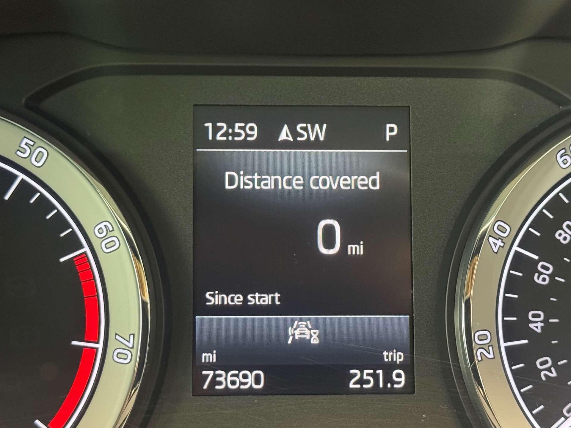 Skoda Karoq view 43