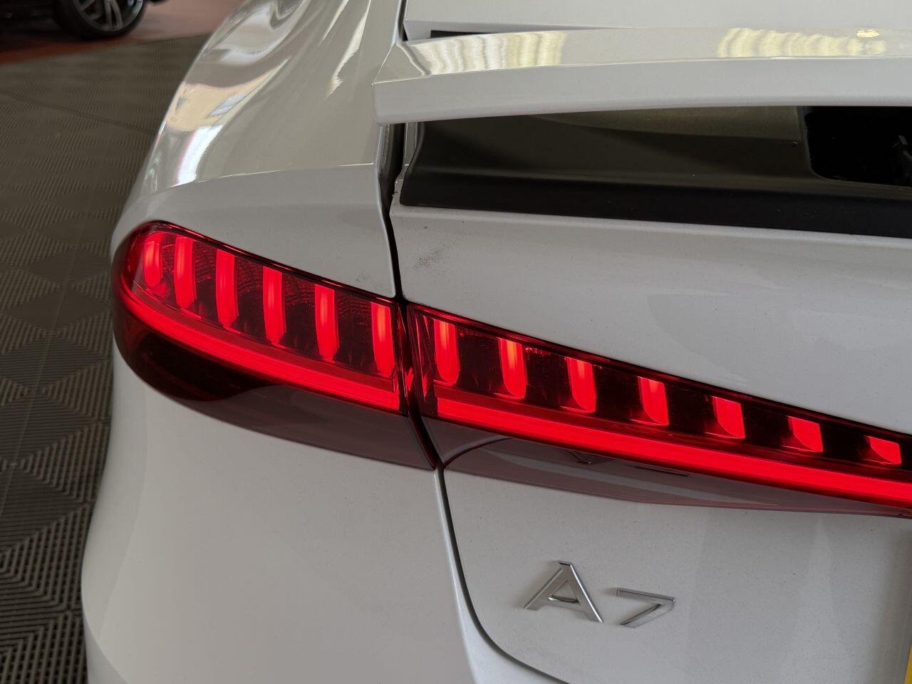 Audi A7 view 28