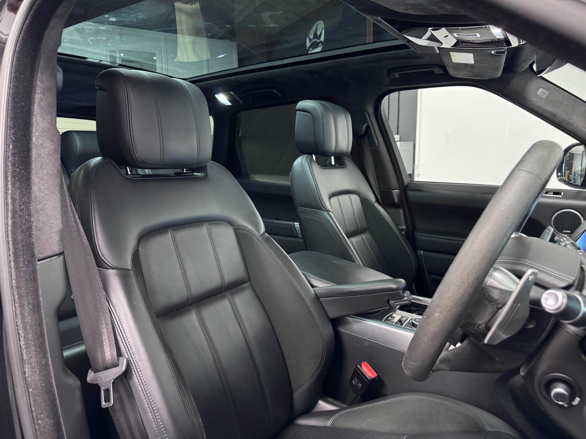 Land Rover Range Rover Sport view 35