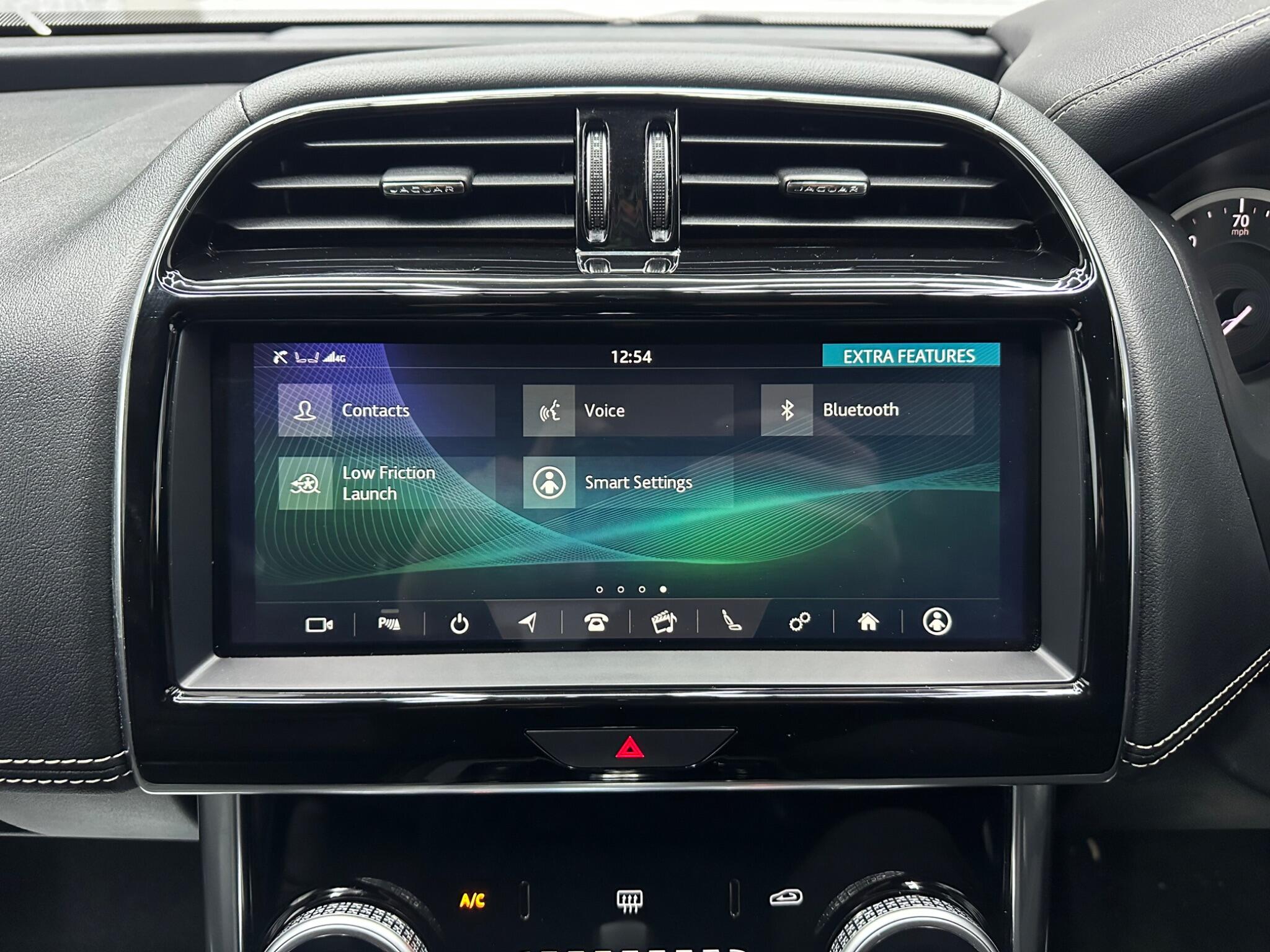 Jaguar Xe view 16