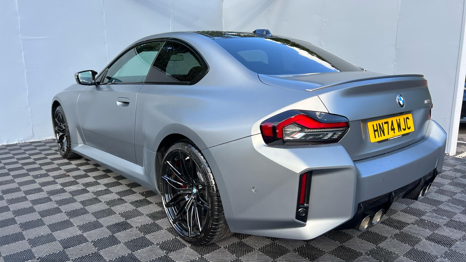 BMW M2 view 35
