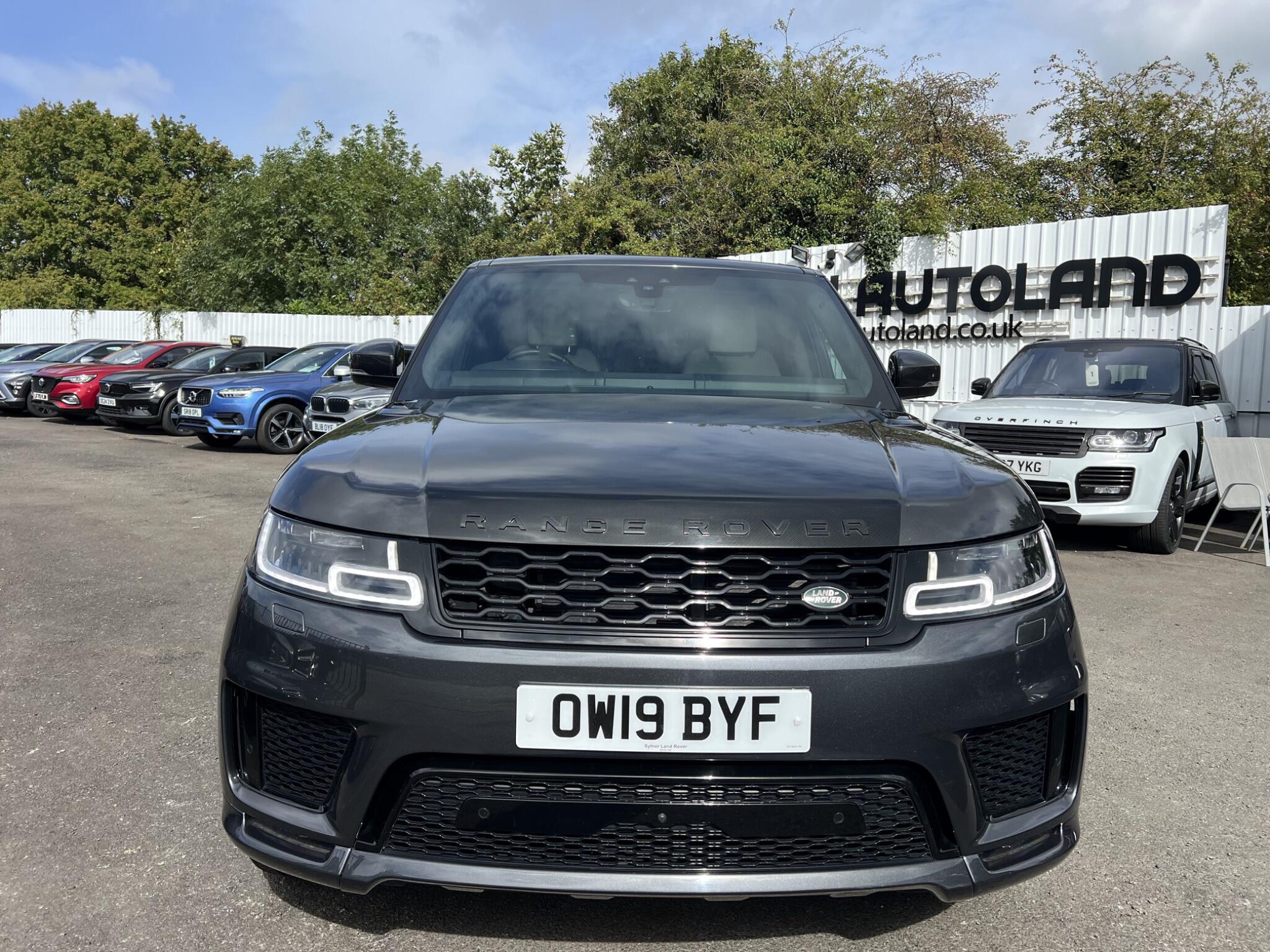 Land Rover Range Rover Sport view 2
