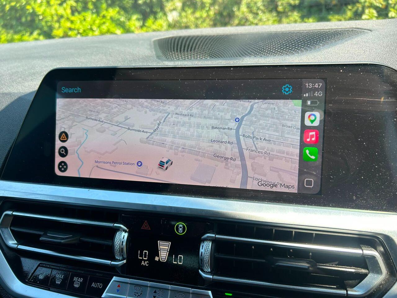 BMW 3 Series view 31