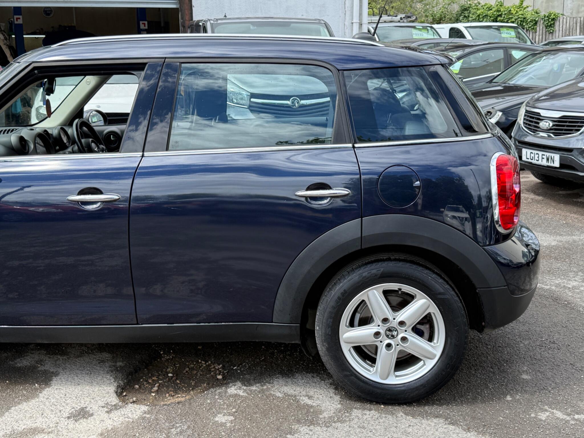 MINI Countryman - Image 13