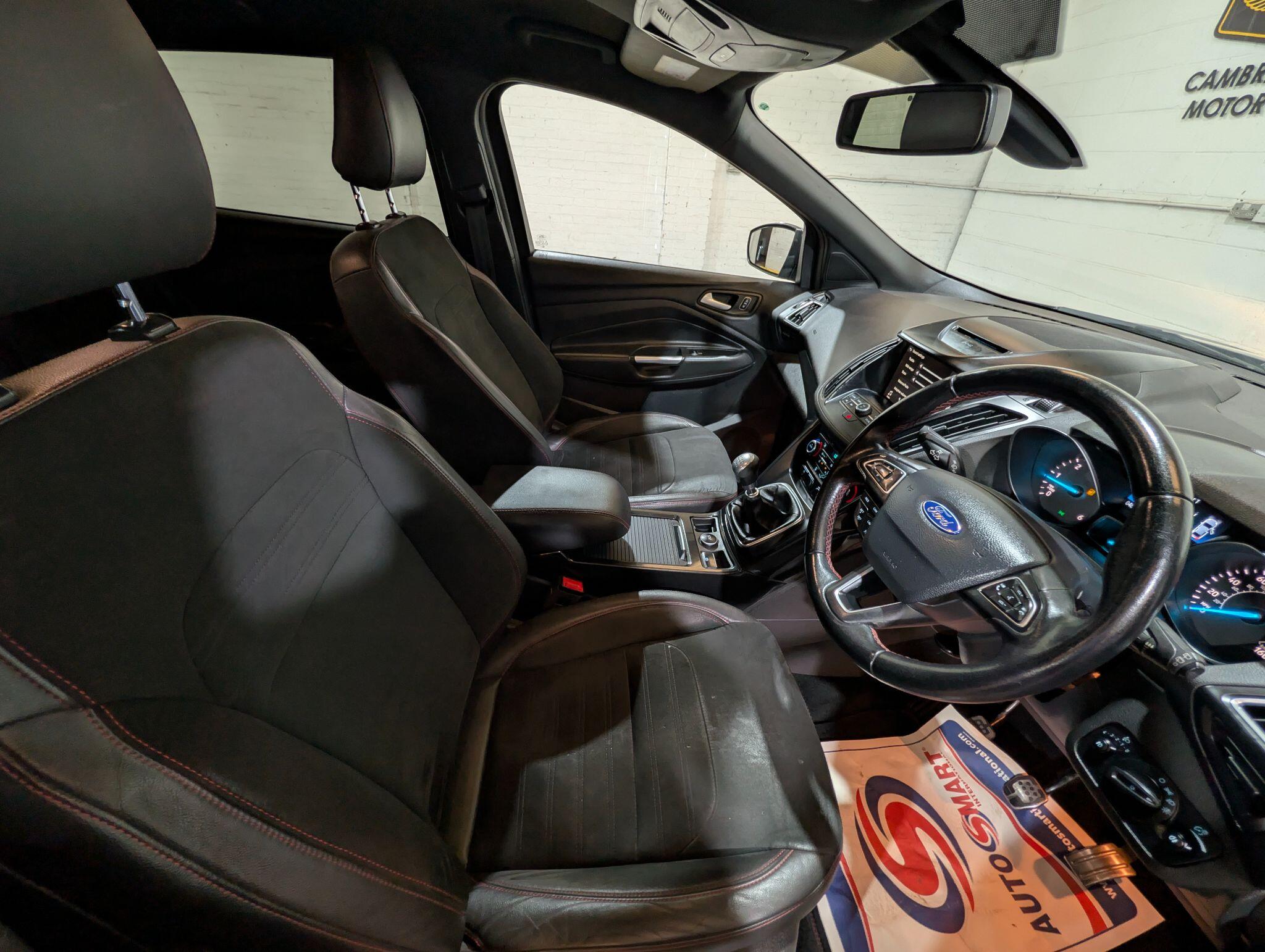 Ford Kuga view 20