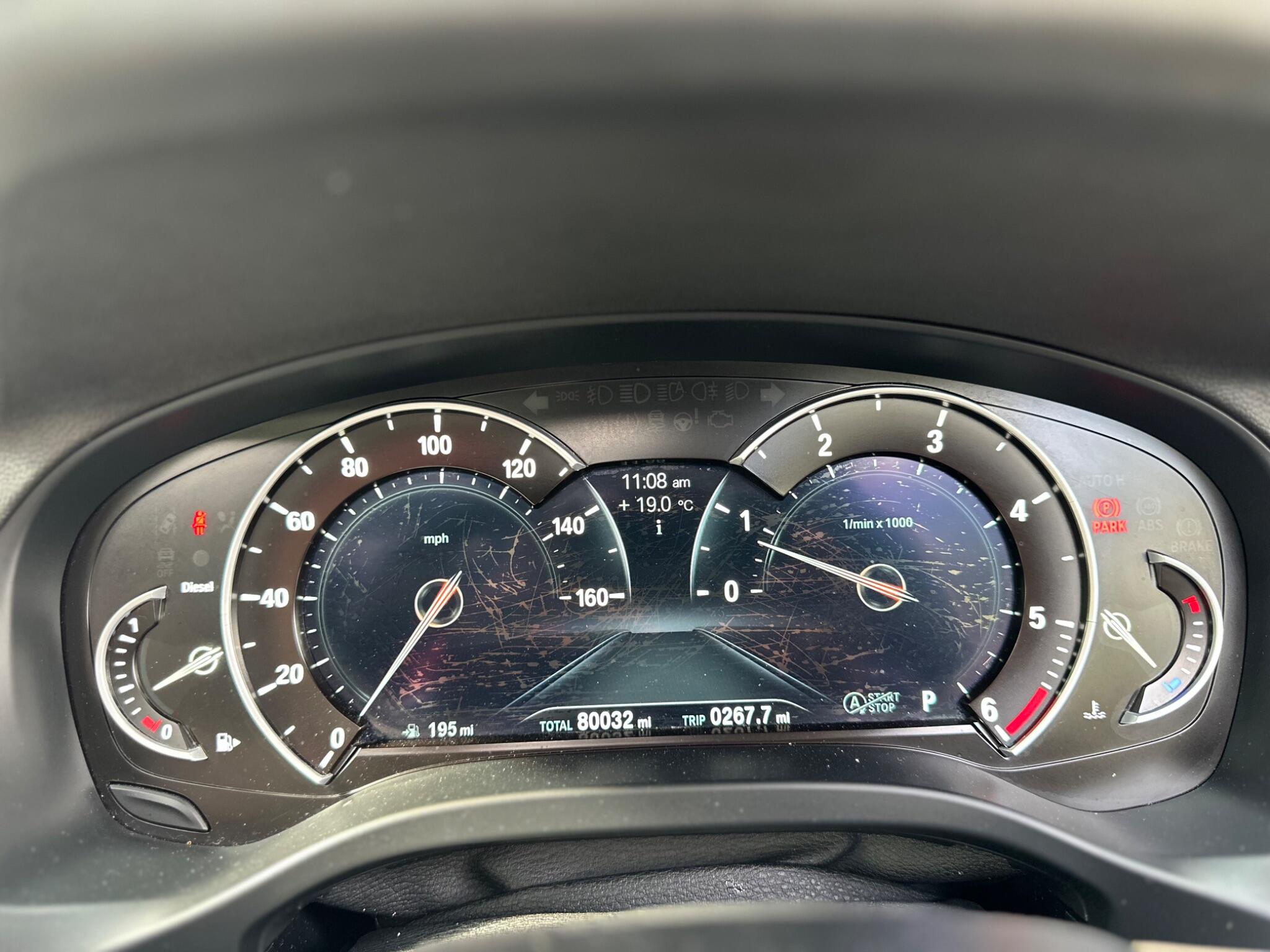 BMW X4 view 28