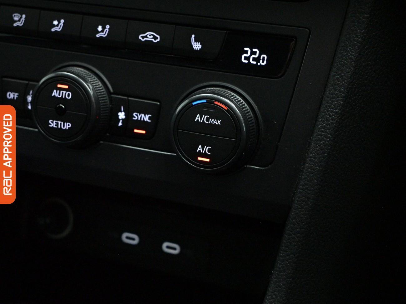Cupra Ateca view 15