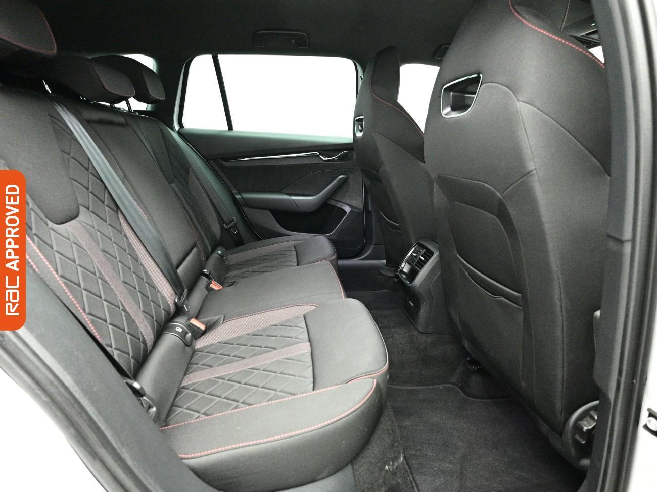 Skoda Octavia view 13