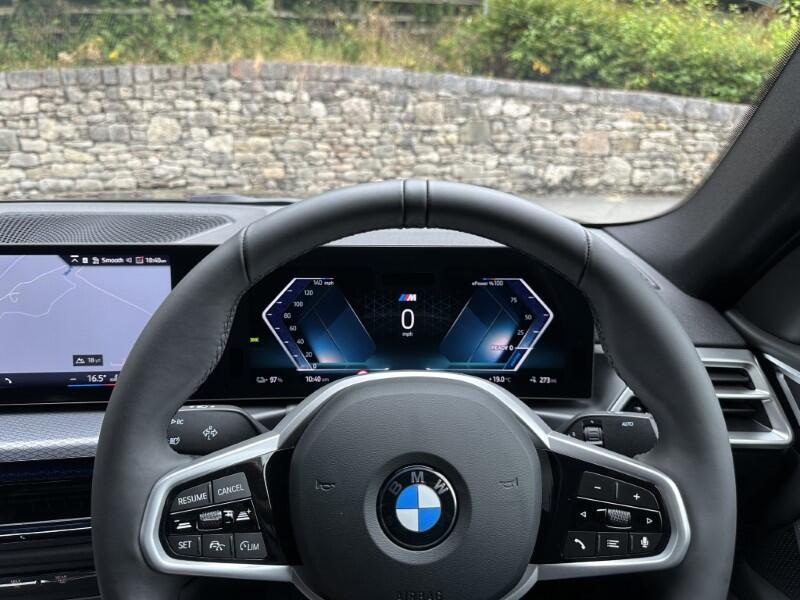 BMW i4 view 66