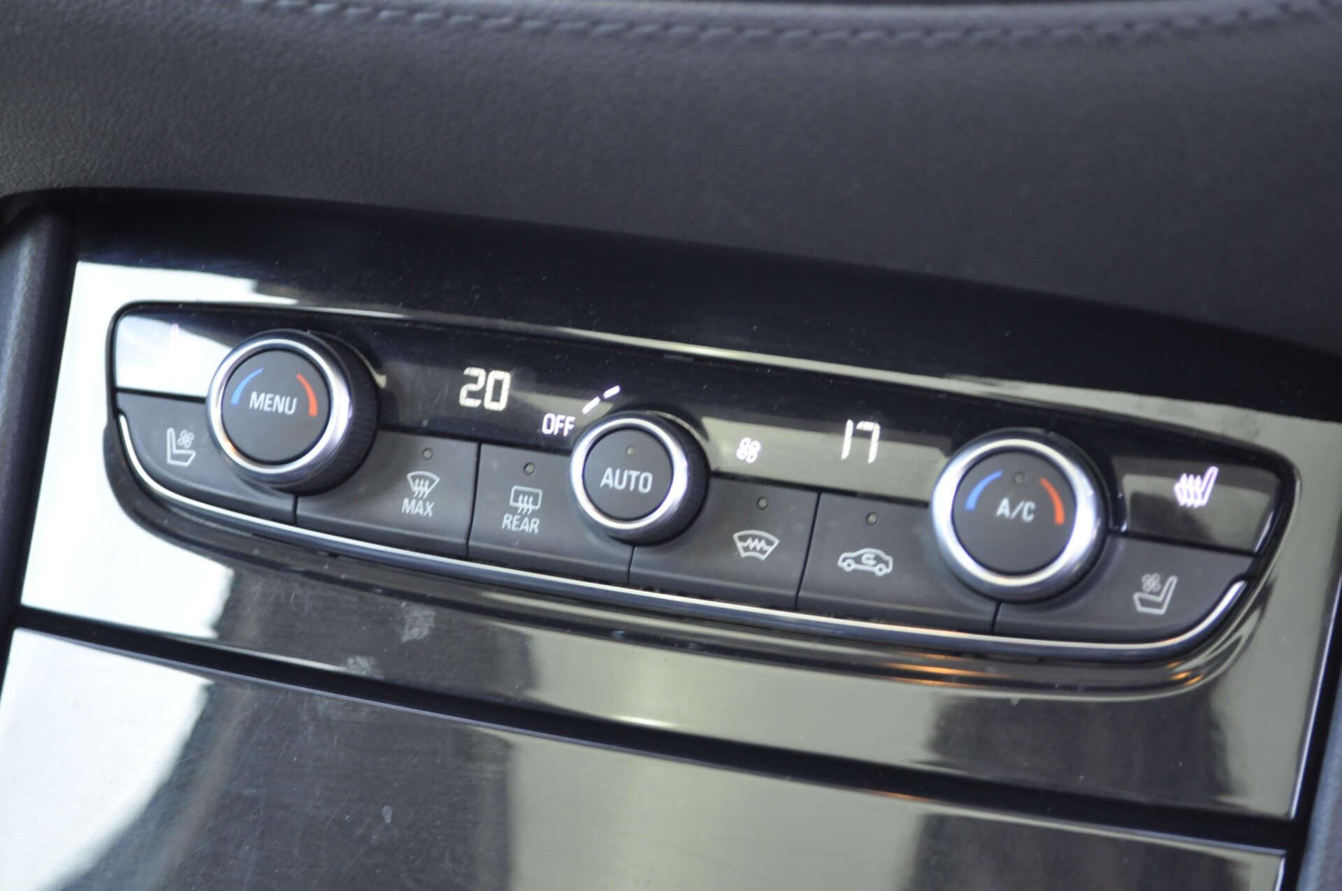 Vauxhall Grandland X view 18