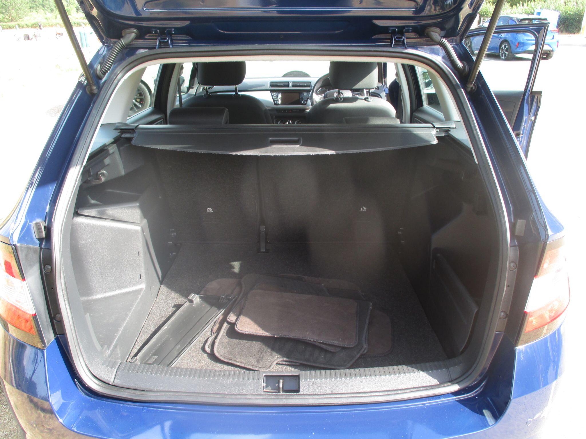 Skoda Fabia view 29