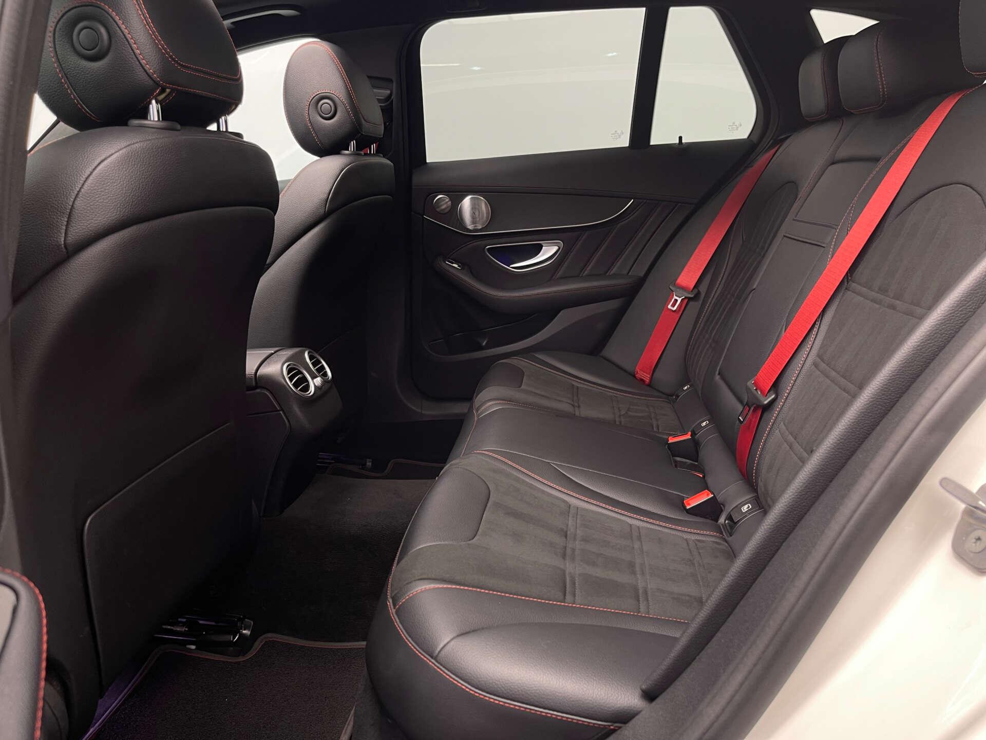 Mercedes-Benz C Class view 48