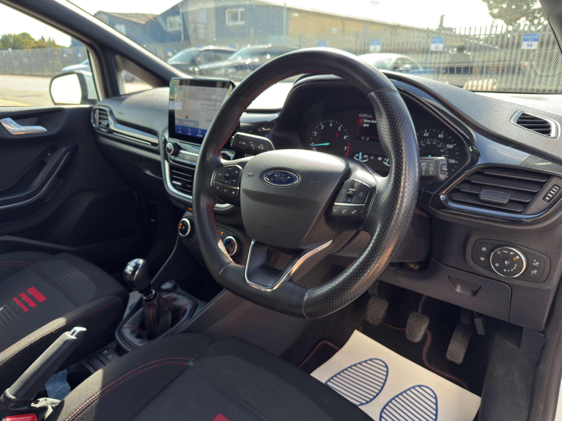 Ford Fiesta view 18