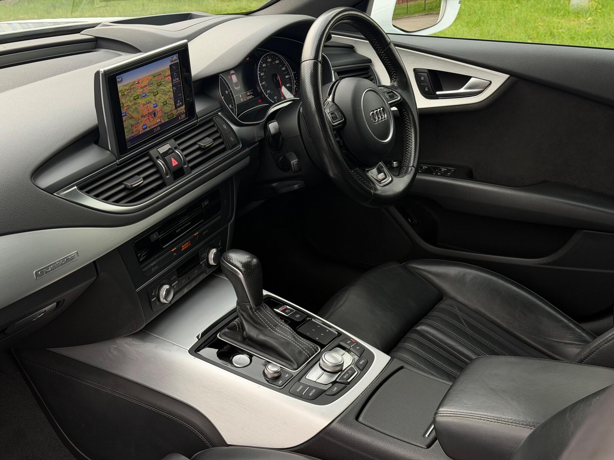 Audi A7 view 13