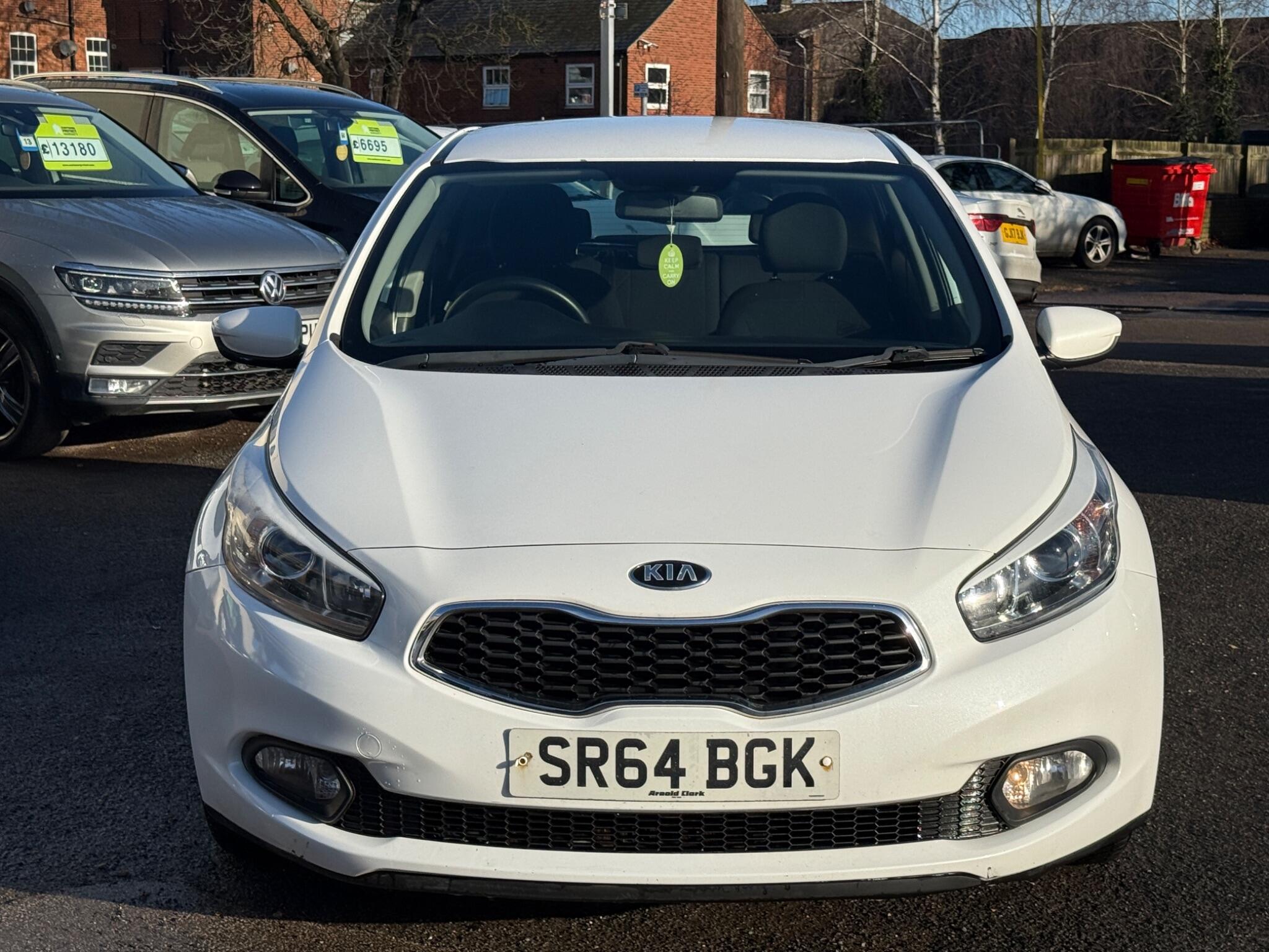 Kia Ceed - Image 7