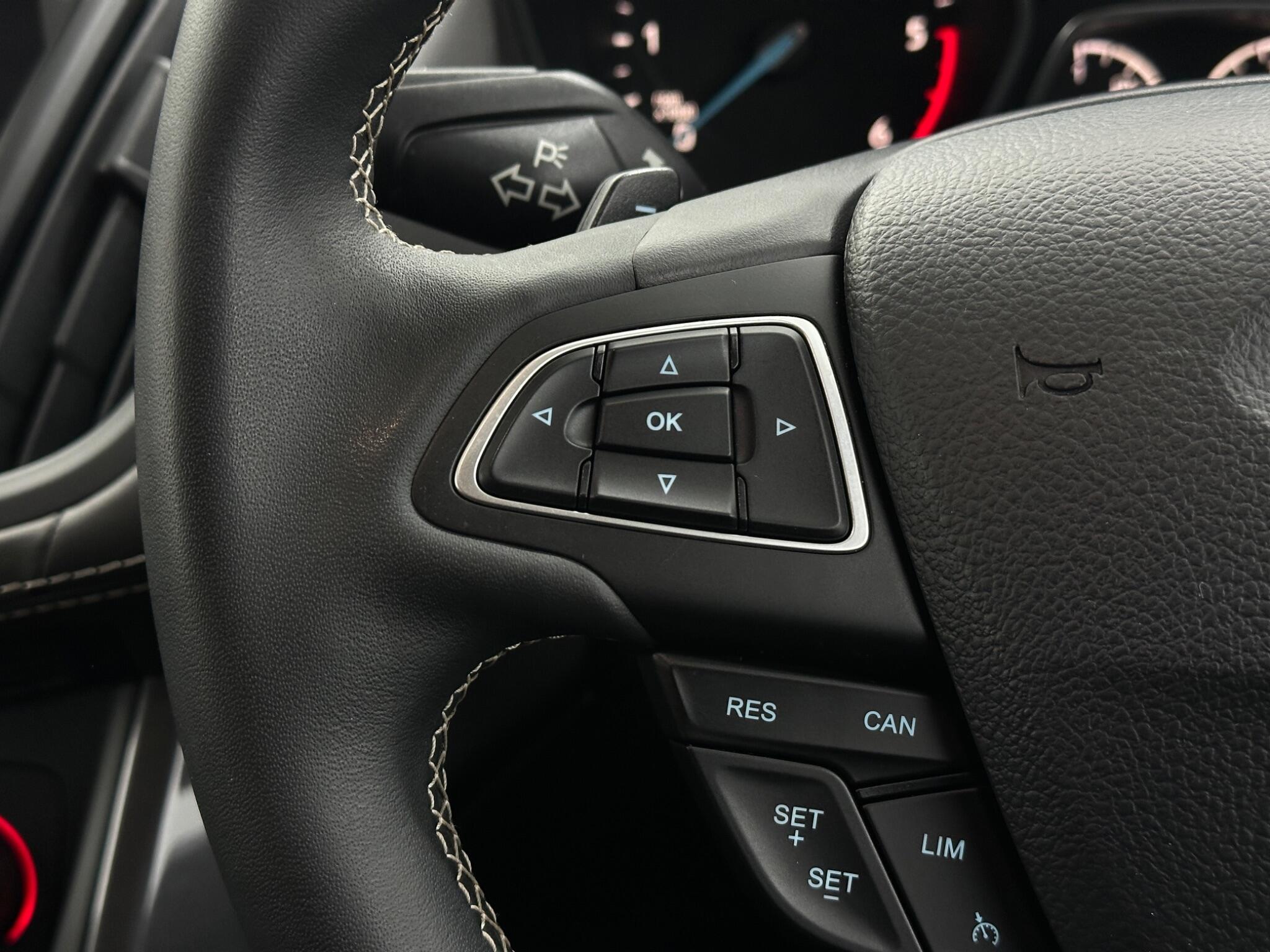 Ford Kuga view 15