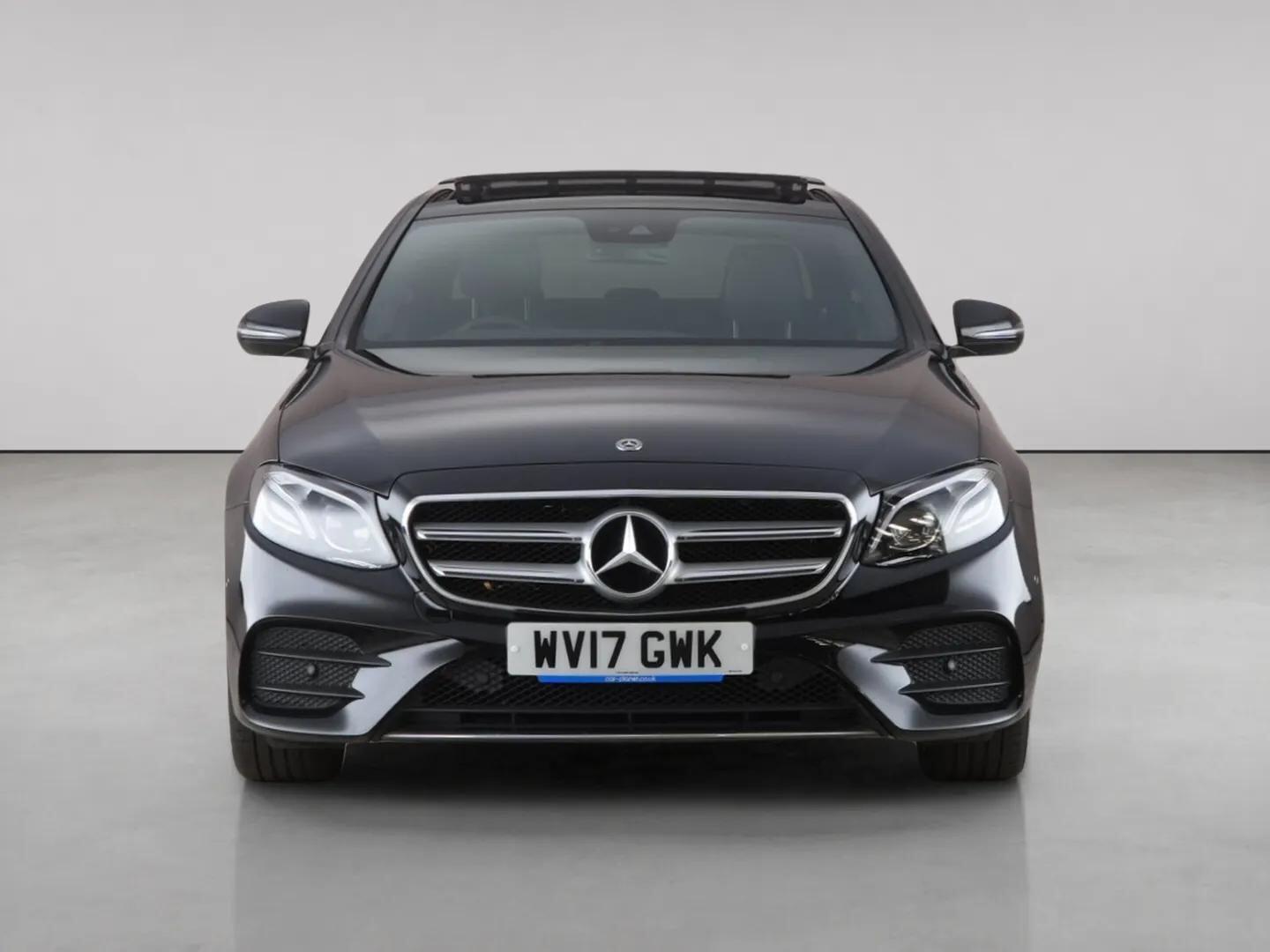 Mercedes-Benz E-Class view 5