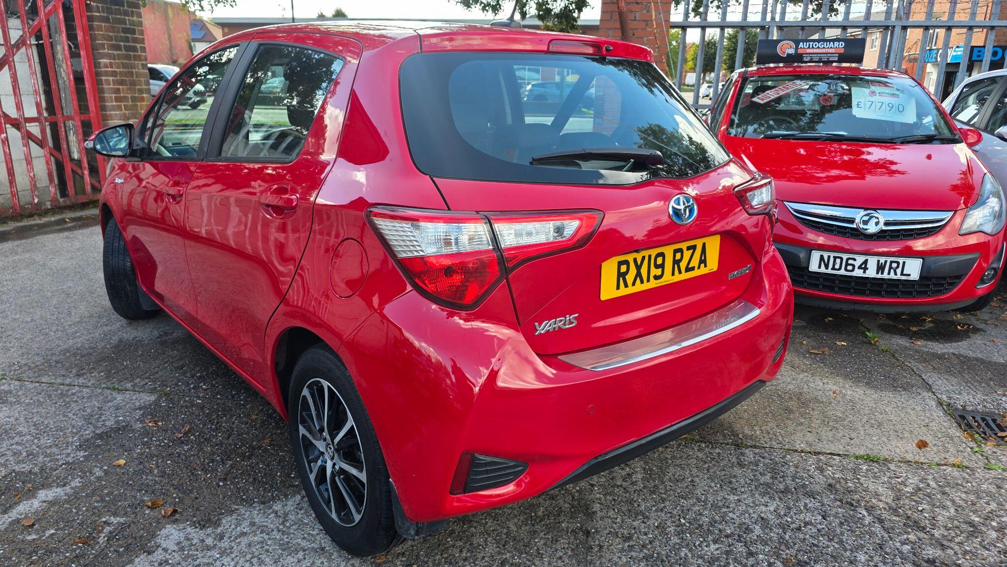 Toyota Yaris view 7