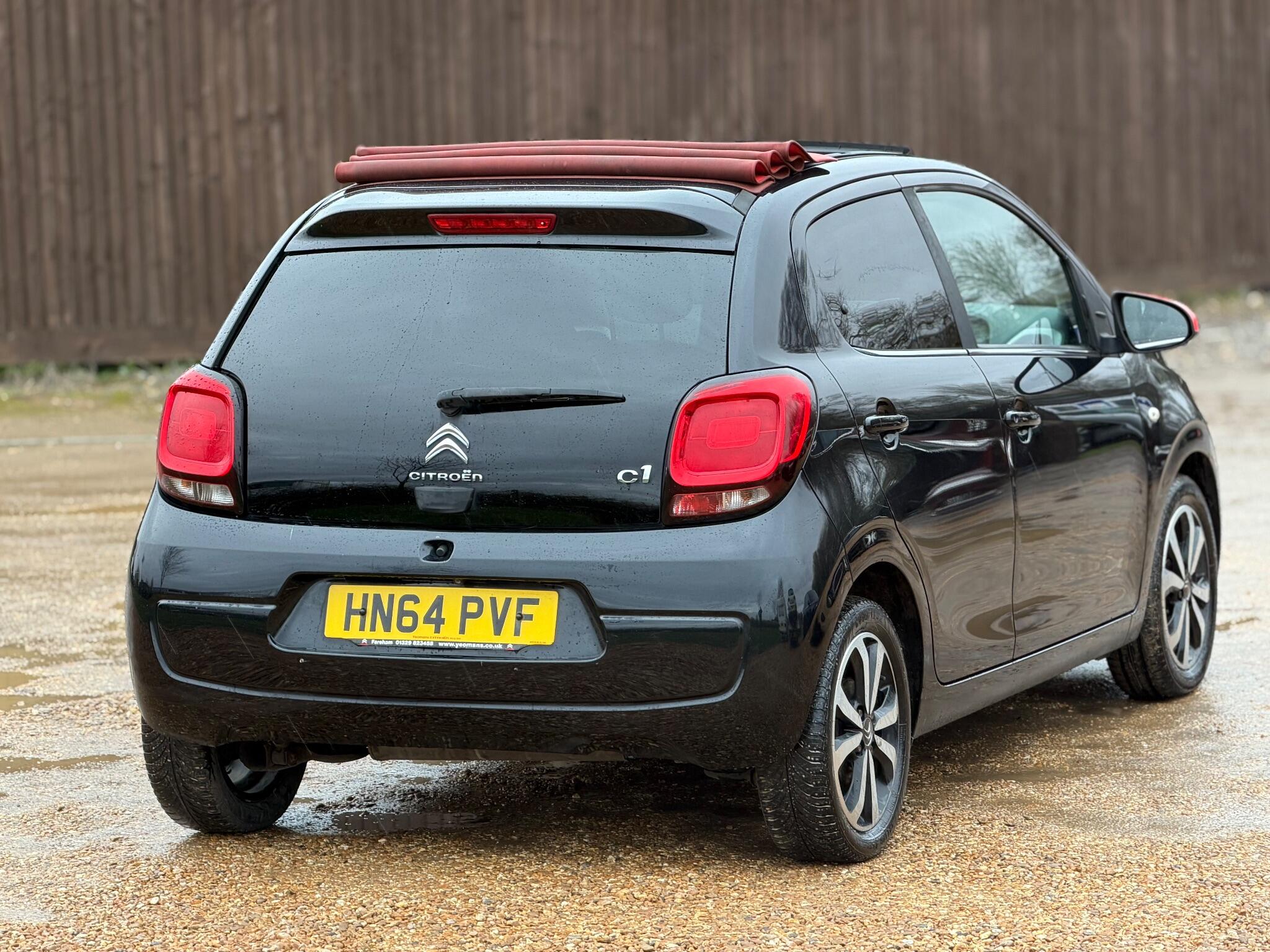 2015 Citroen C1 1.2 PureTech Flair Airscape Euro 5 5dr (Euro 5) image 13