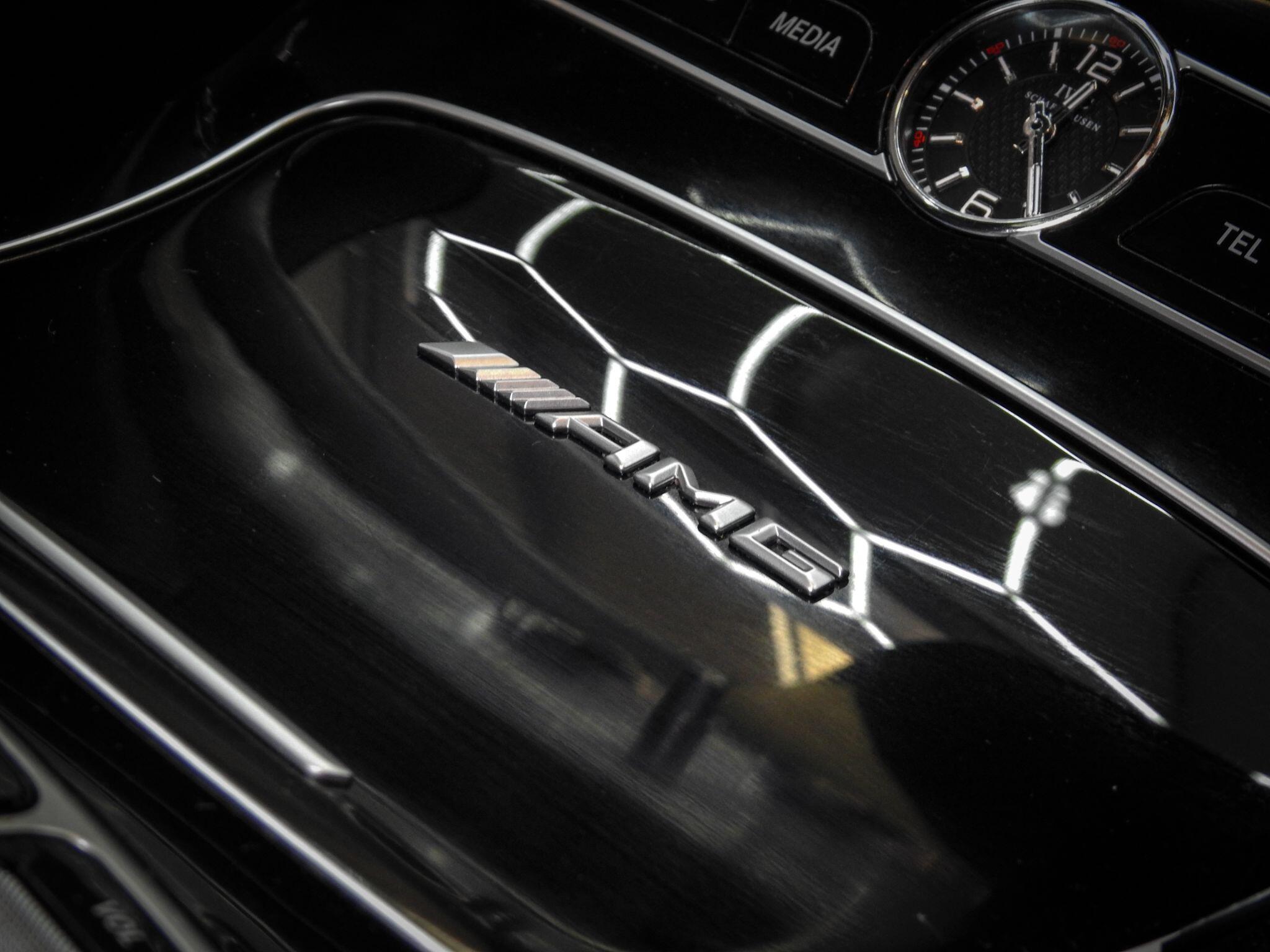 Mercedes-Benz E-Class view 35