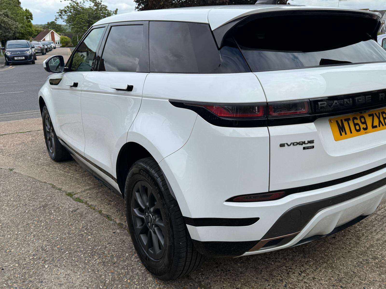 Land Rover Range Rover Evoque view 5