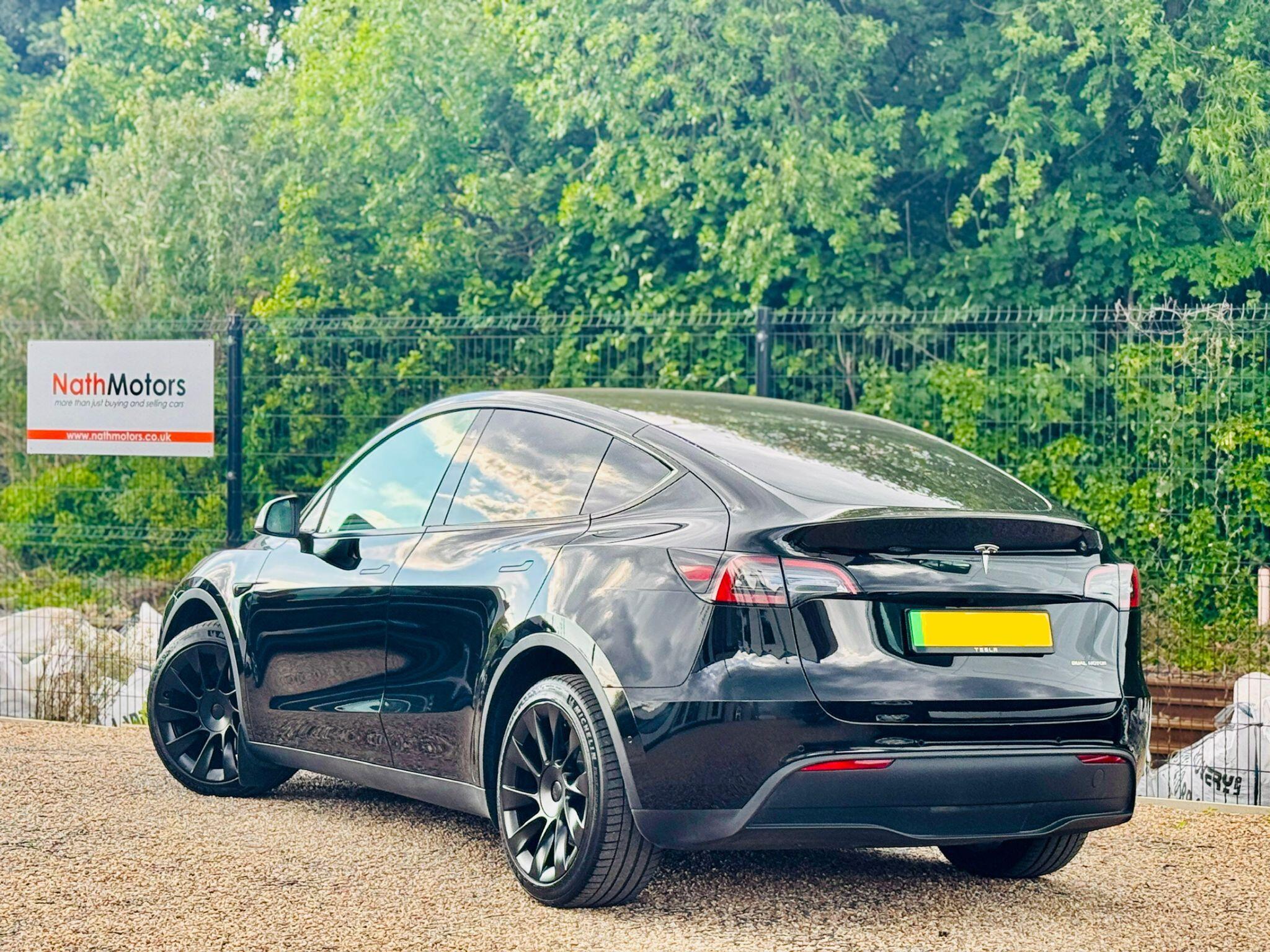 Tesla Model Y view 30