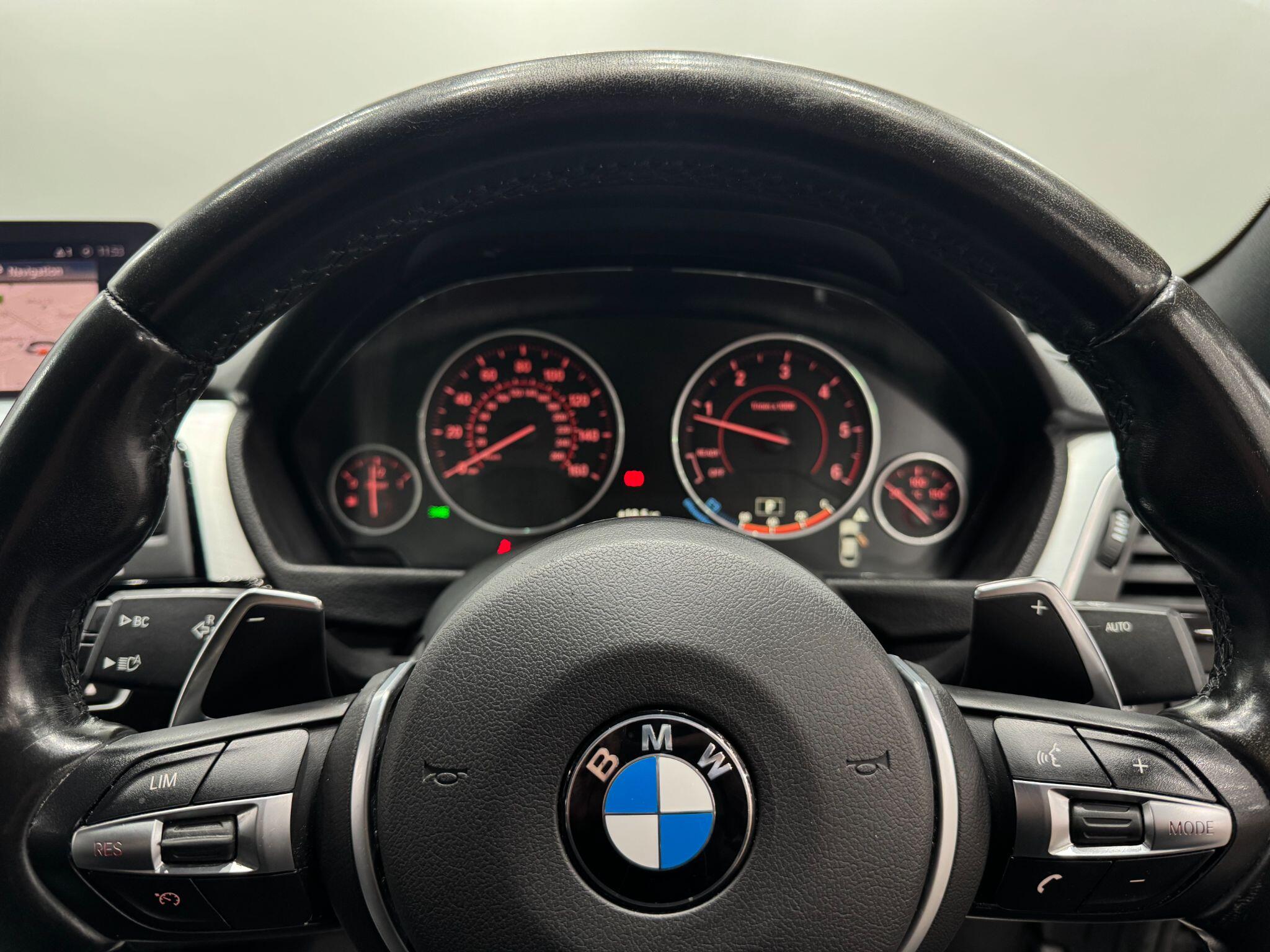 BMW 4 Series view 32