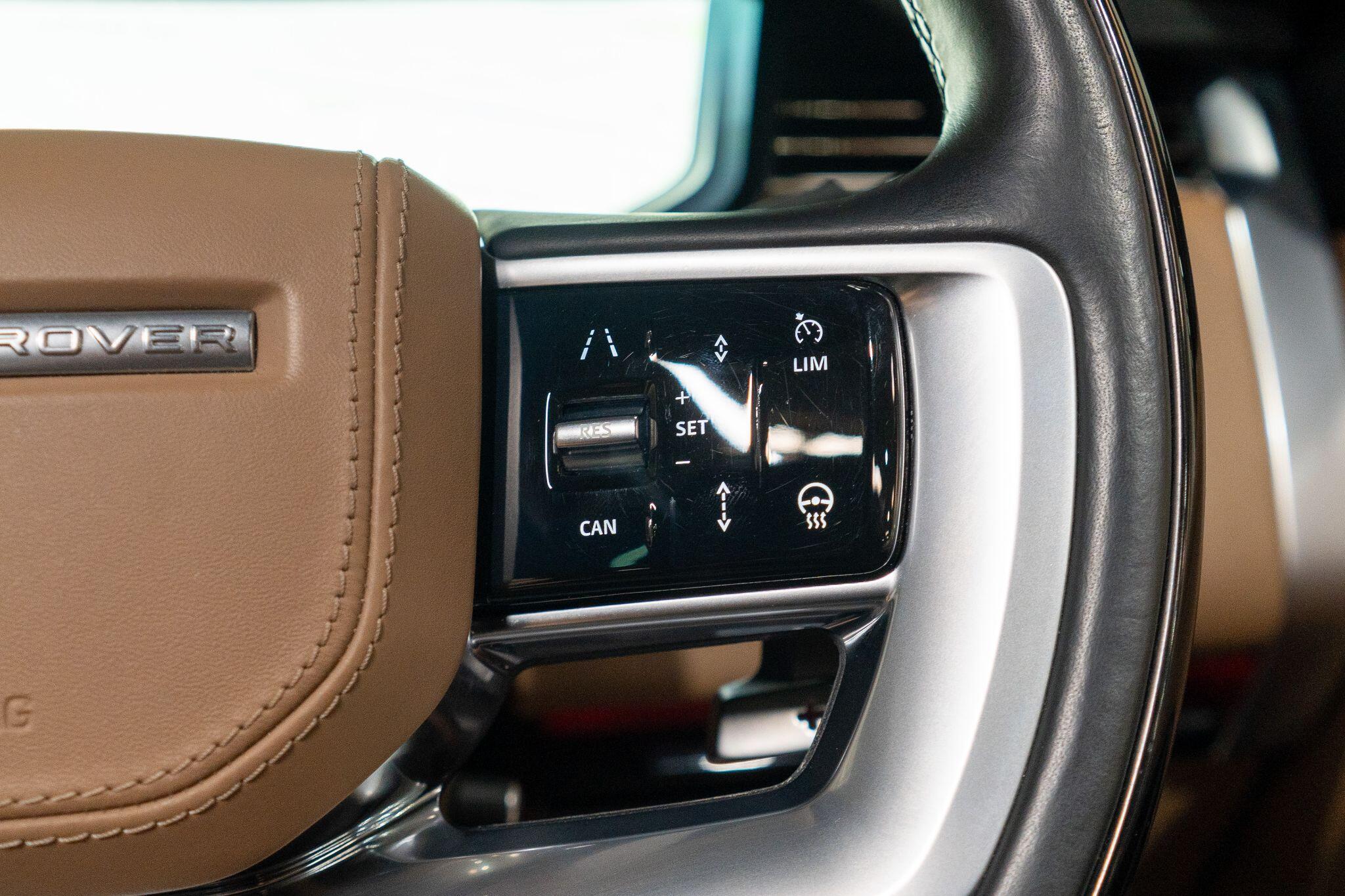 Land Rover Range Rover view 19