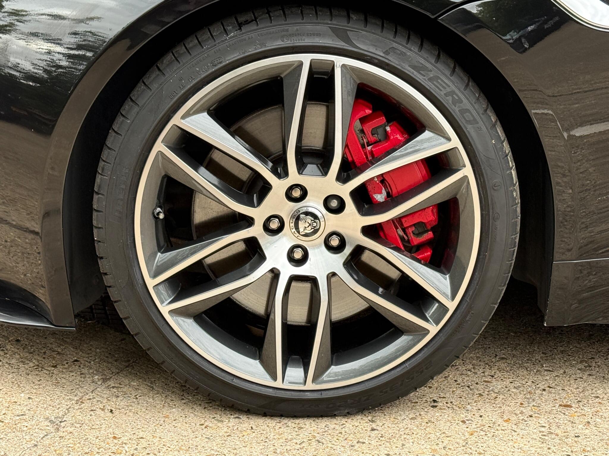 Jaguar F-Type view 13