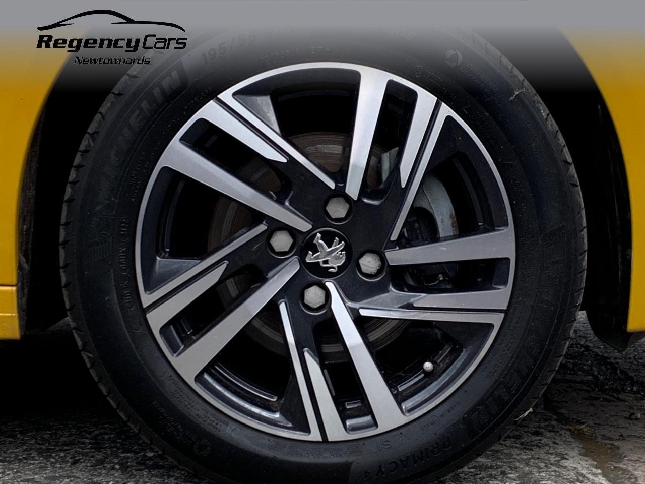 Peugeot 208 view 26
