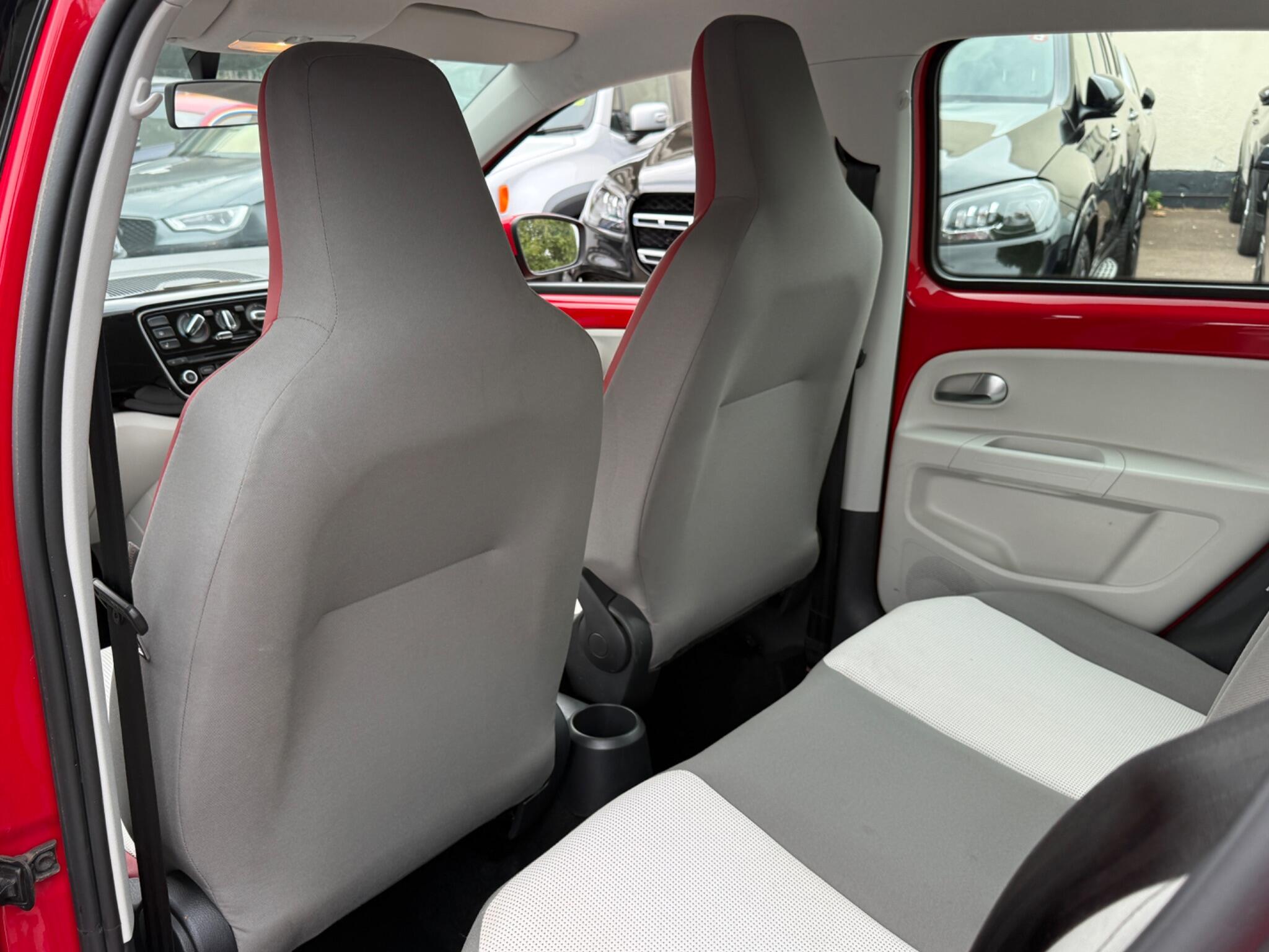 Volkswagen up! - Image 52
