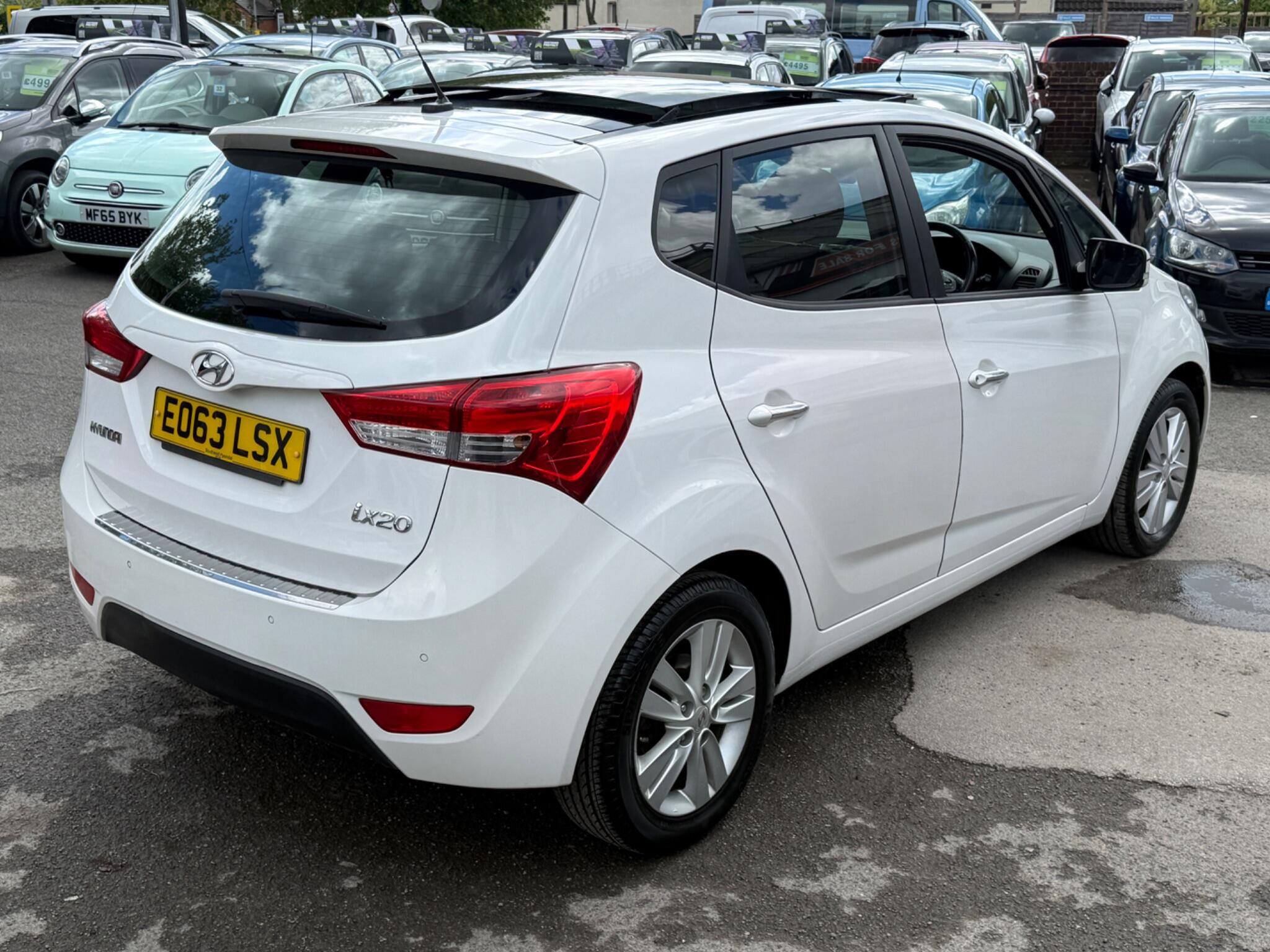 Hyundai ix20 - Image 21